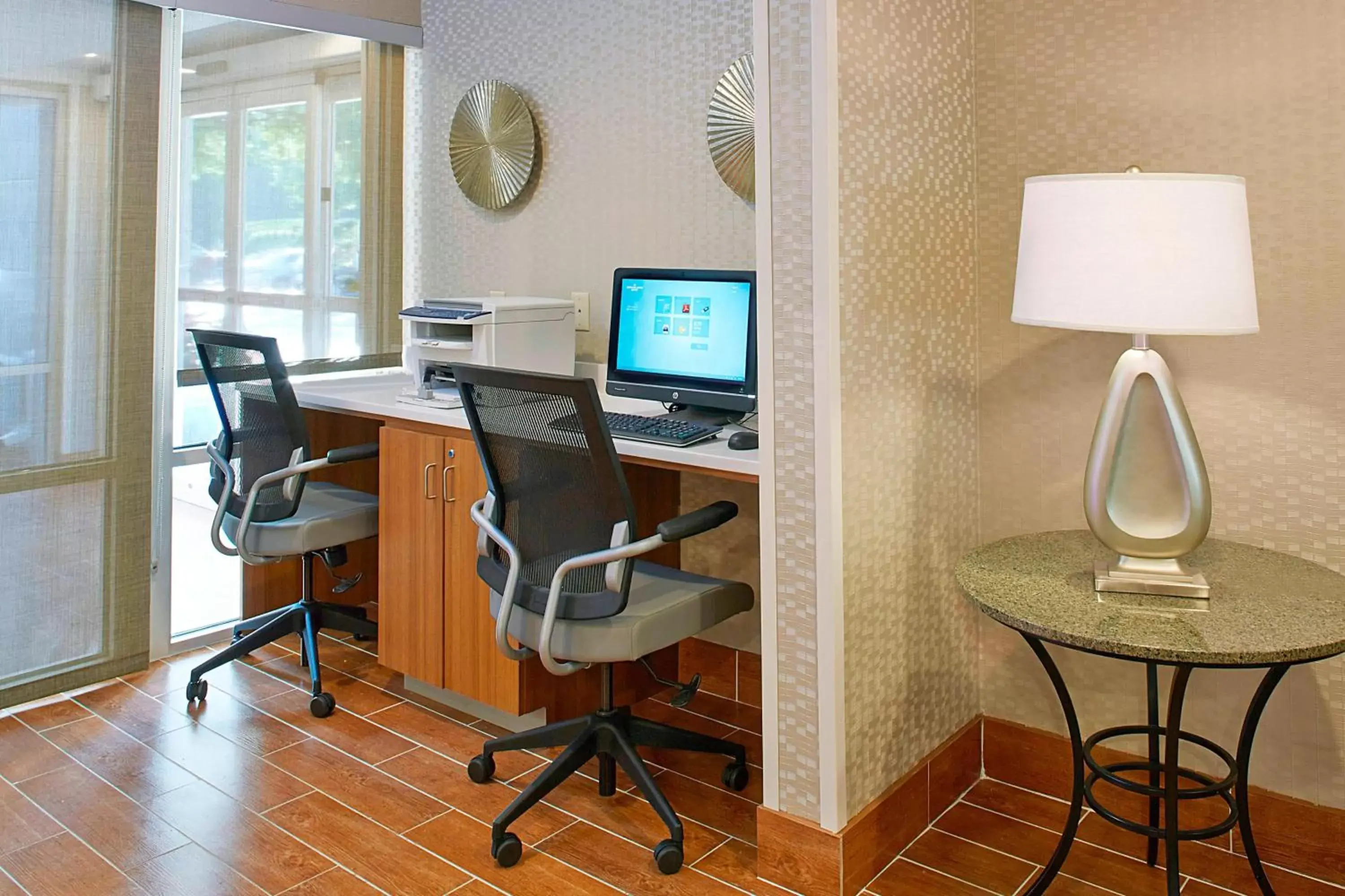 Business facilities in SpringHill Suites by Marriott Atlanta Six Flags