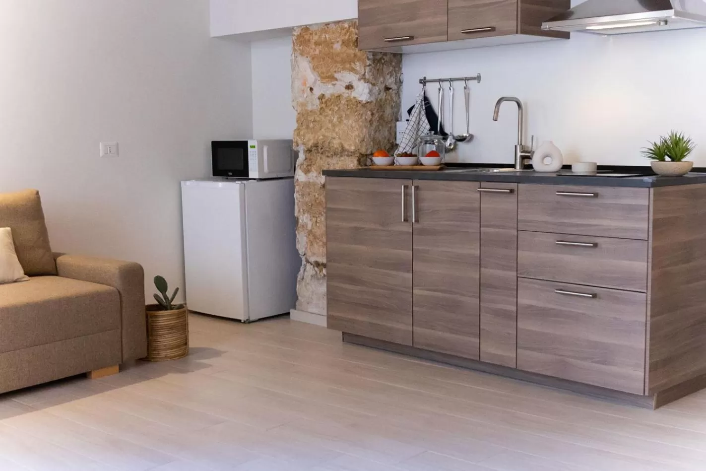 Coffee/tea facilities, Kitchen/Kitchenette in Open Sicily Homes - Guascone Residence - Self Check-in