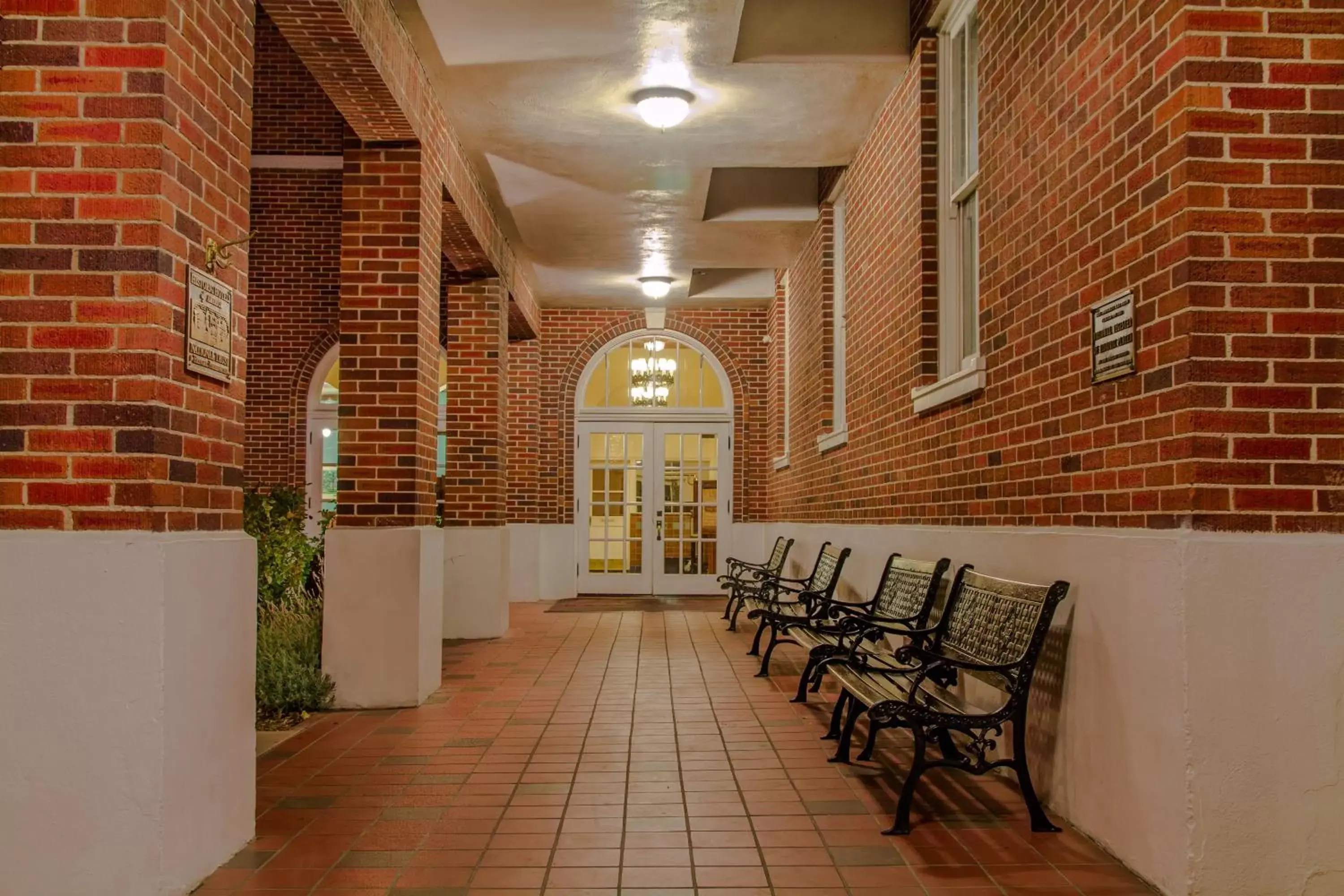 Balcony/Terrace in Hassayampa Inn