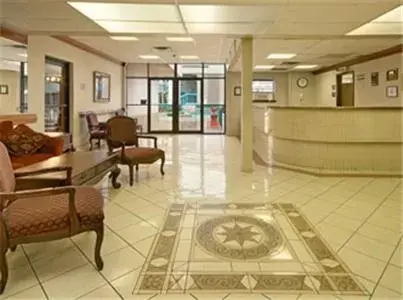Lobby or reception, Lobby/Reception in Travelodge by Wyndham New Orleans Harvey Hotel