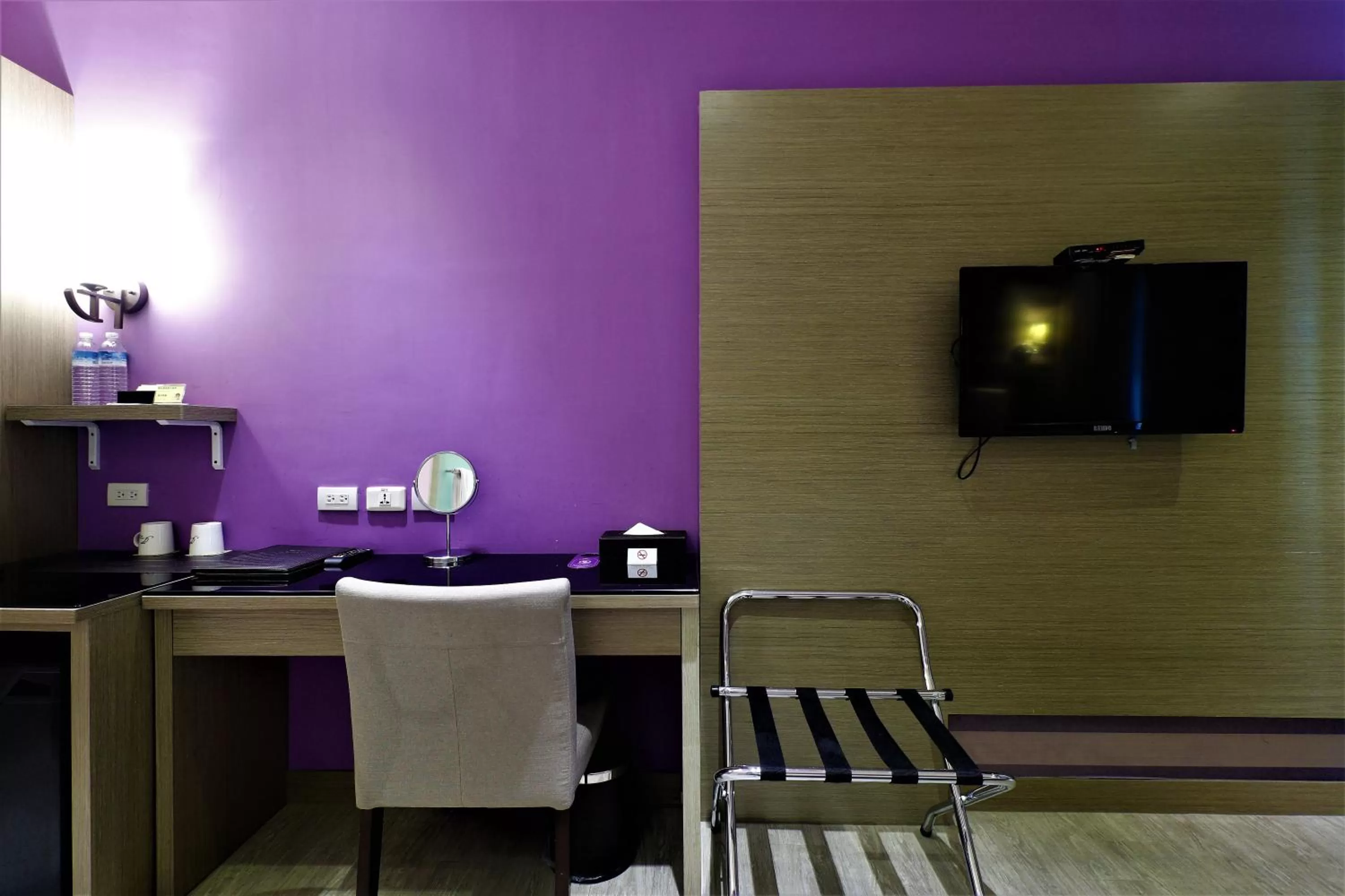 Photo of the whole room in J-HOTEL