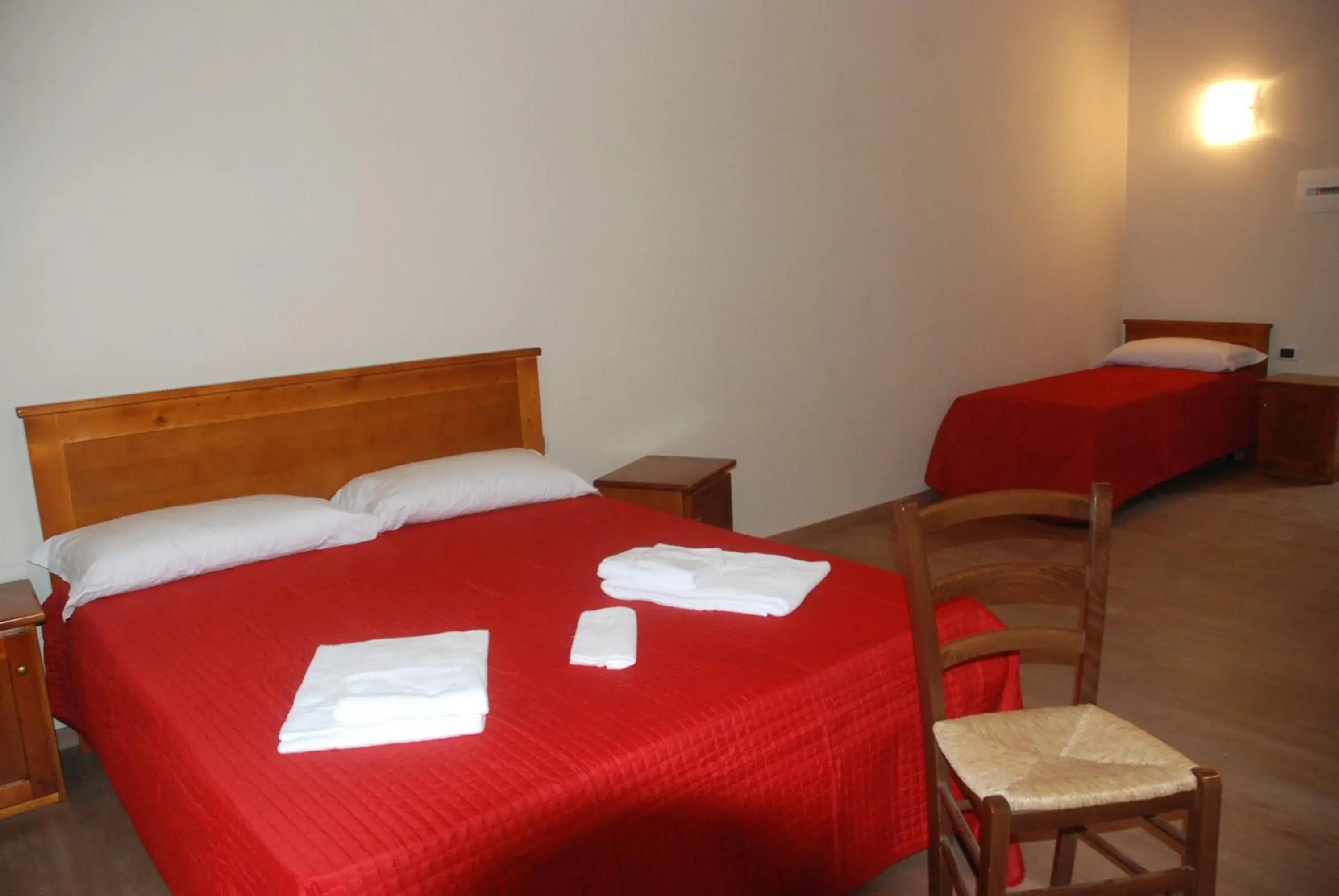 Photo of the whole room, Bed in Hotel Bosco Selene