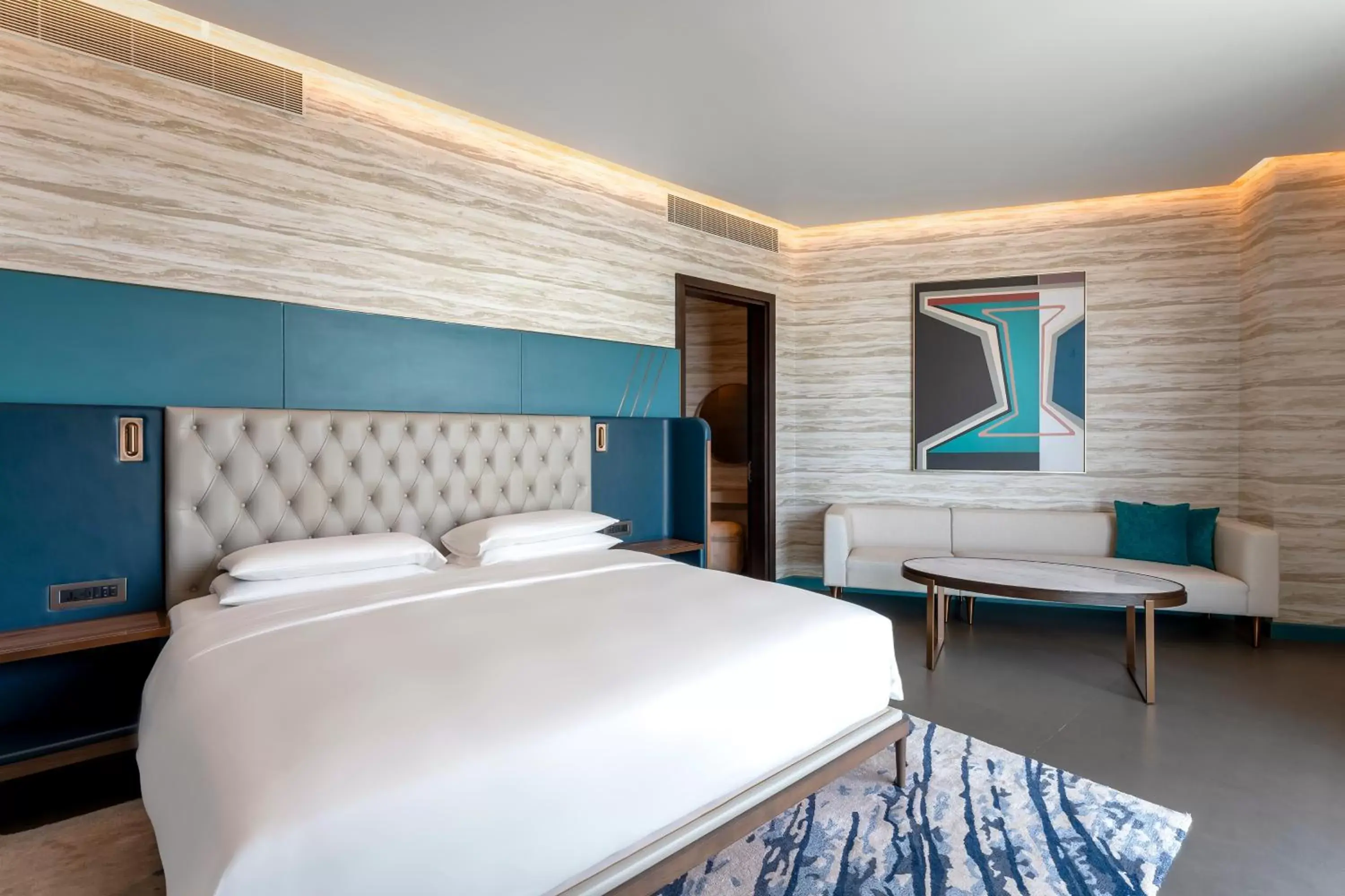 Bedroom, Bed in Hyatt Centric Jumeirah Dubai