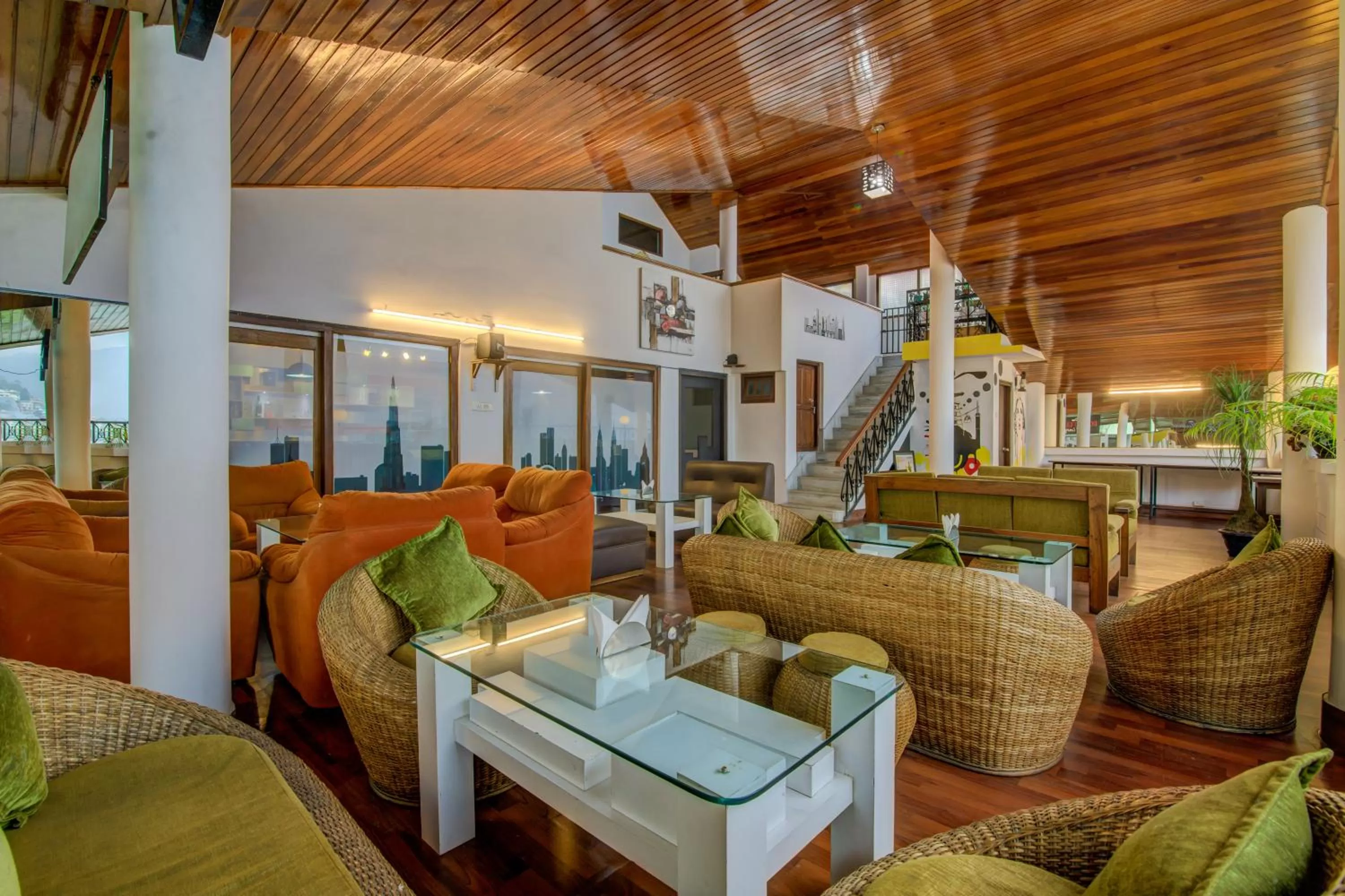 Lounge or bar in Muscatel Yavachi - 400 Mts from MG Marg