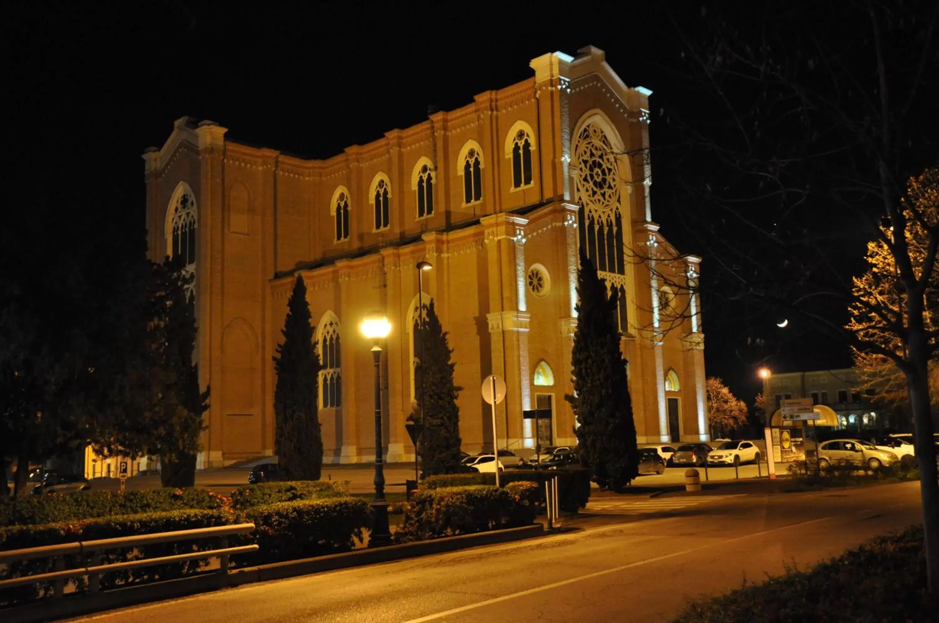 Night, Property Building in NAZIONALE Camere