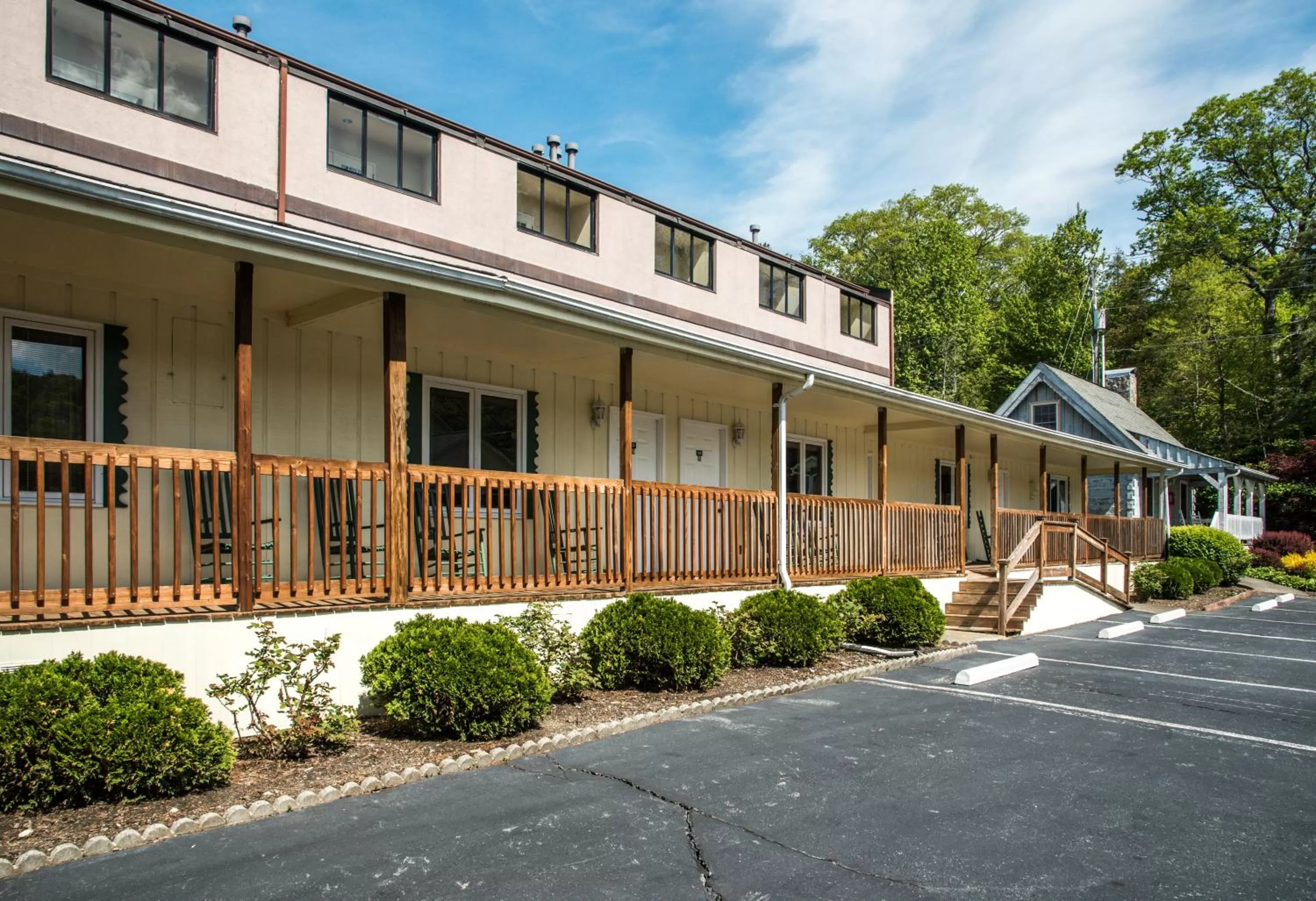 Boxwood Lodge Blowing Rock near Boone-University