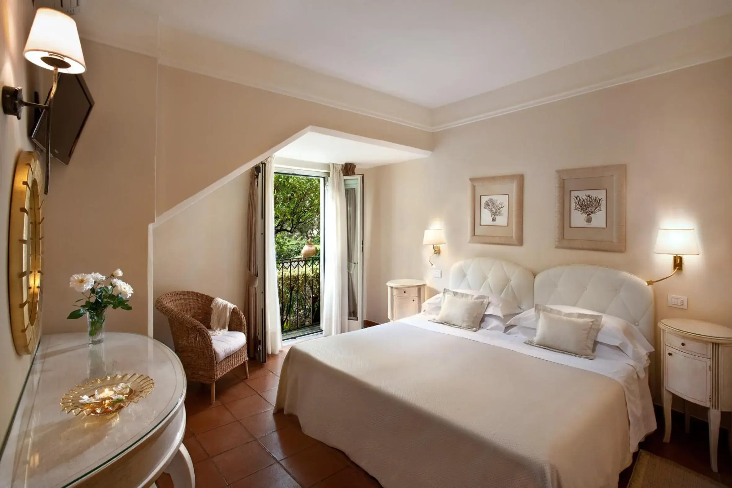 Photo of the whole room, Bed in Hotel Villa Belvedere