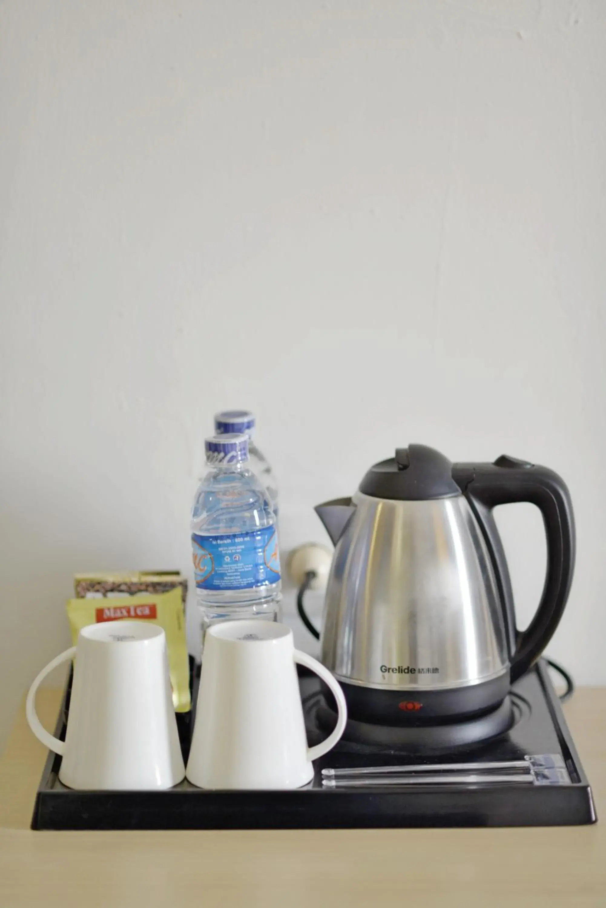 Coffee/tea facilities, Kitchen/Kitchenette in Zodiak Paskal by KAGUM Hotels