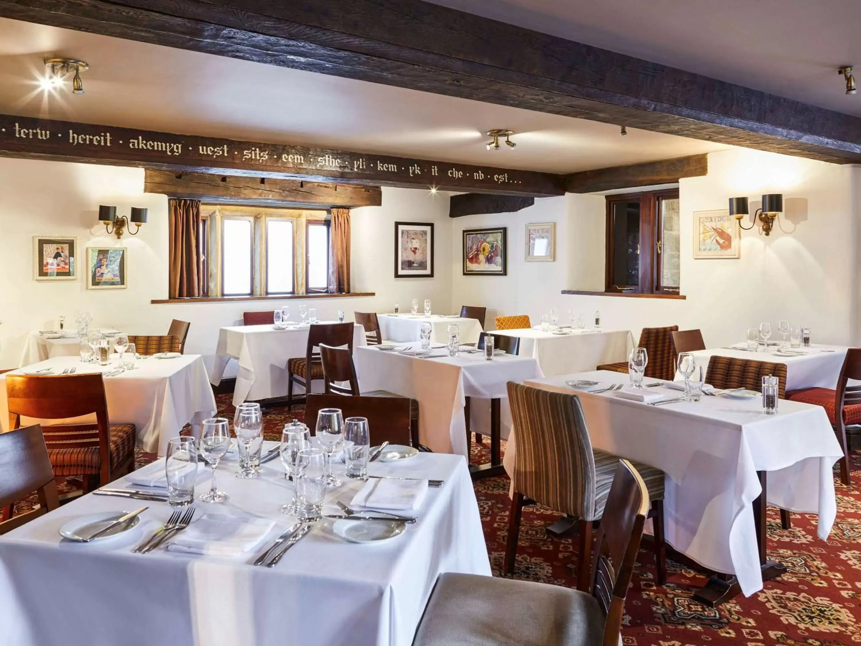 Restaurant/Places to Eat in Mercure Barnsley Tankersley Manor Hotel