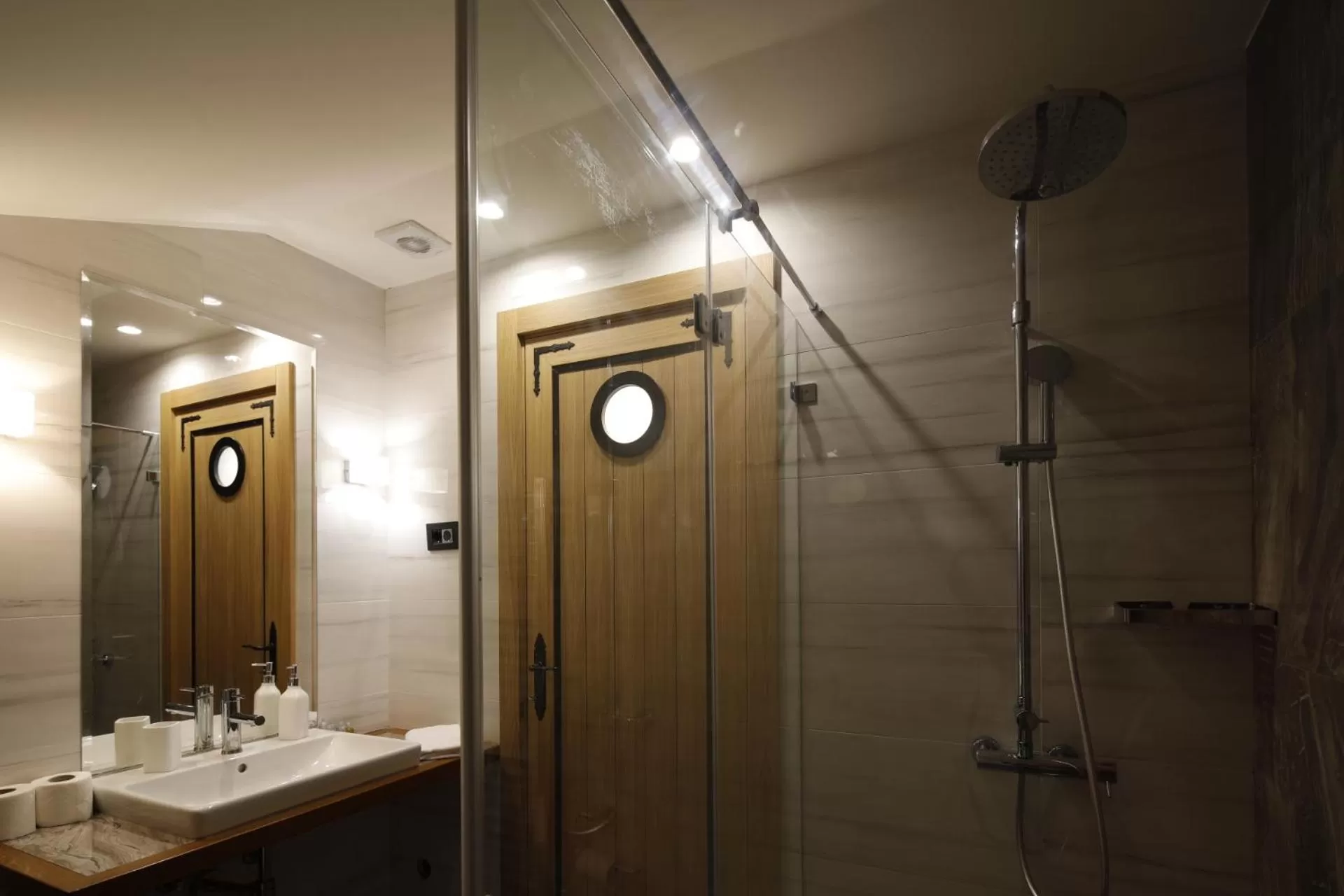 Bathroom in Hotel Passpartù Home Garni