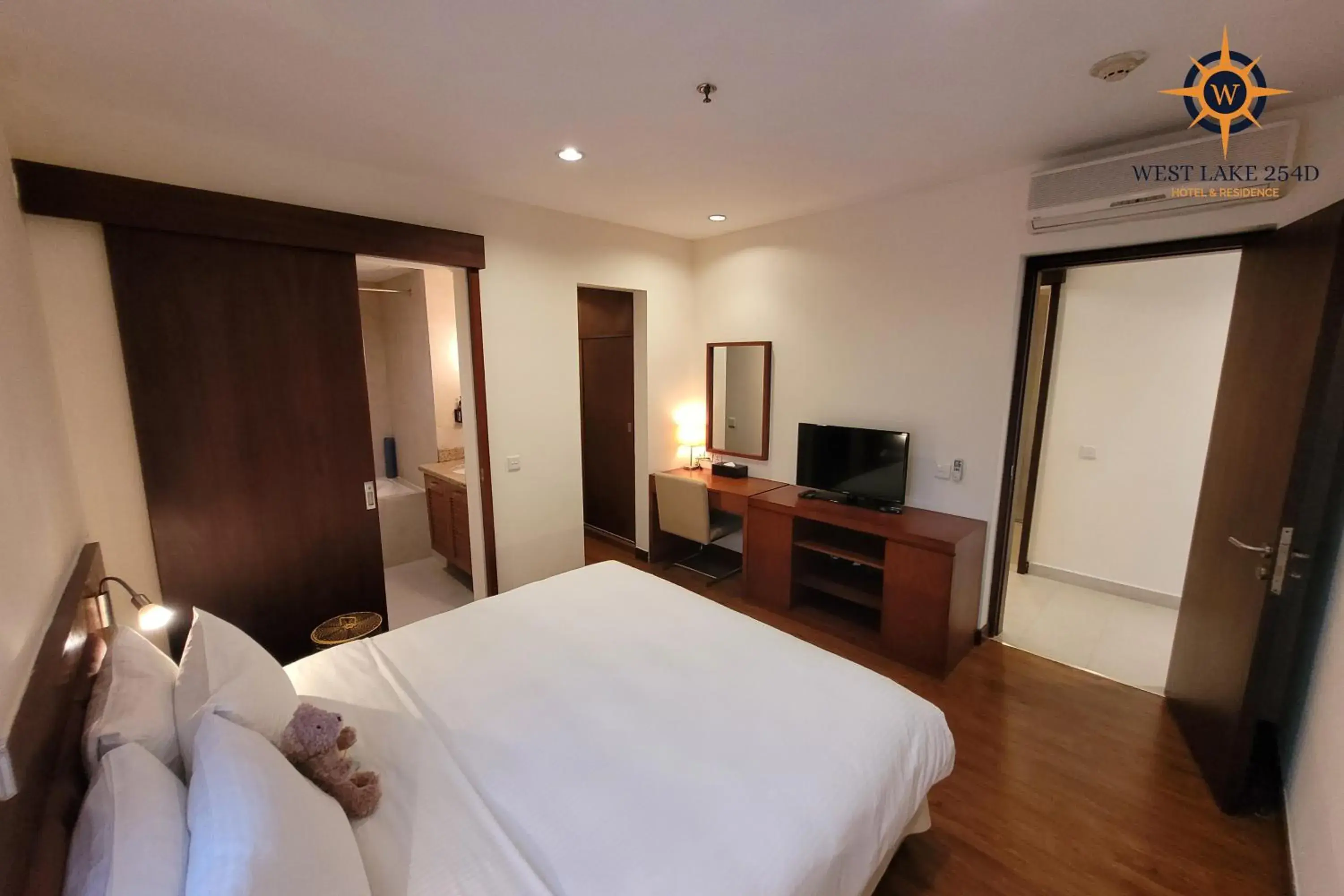 Bedroom in West Lake 254D Hotel & Residence