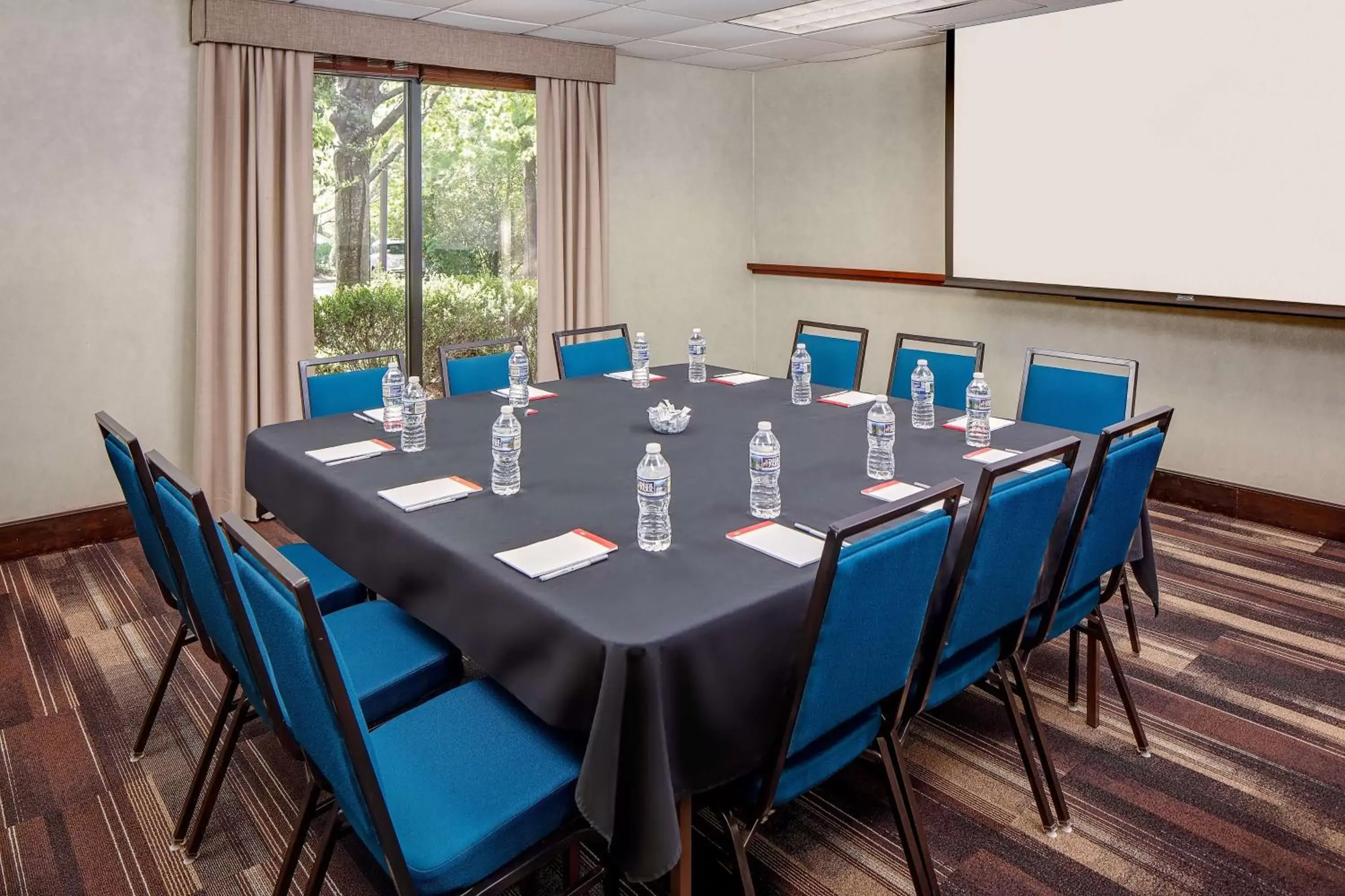 Meeting/conference room in Hampton Inn & Suites Atlanta/Duluth/Gwinnett