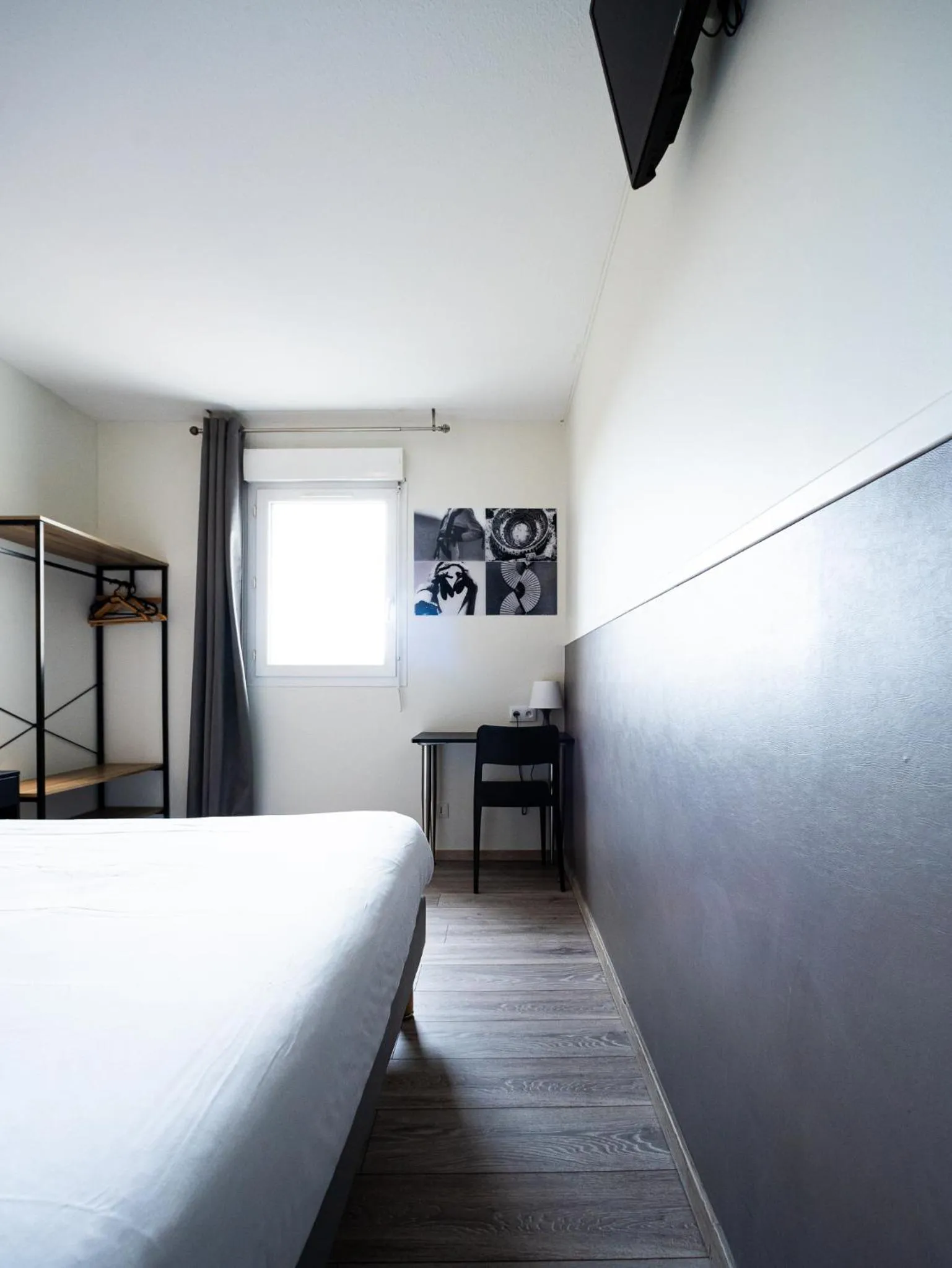 Bedroom, Bed in Hotel Grand Cap Rooftop Pool