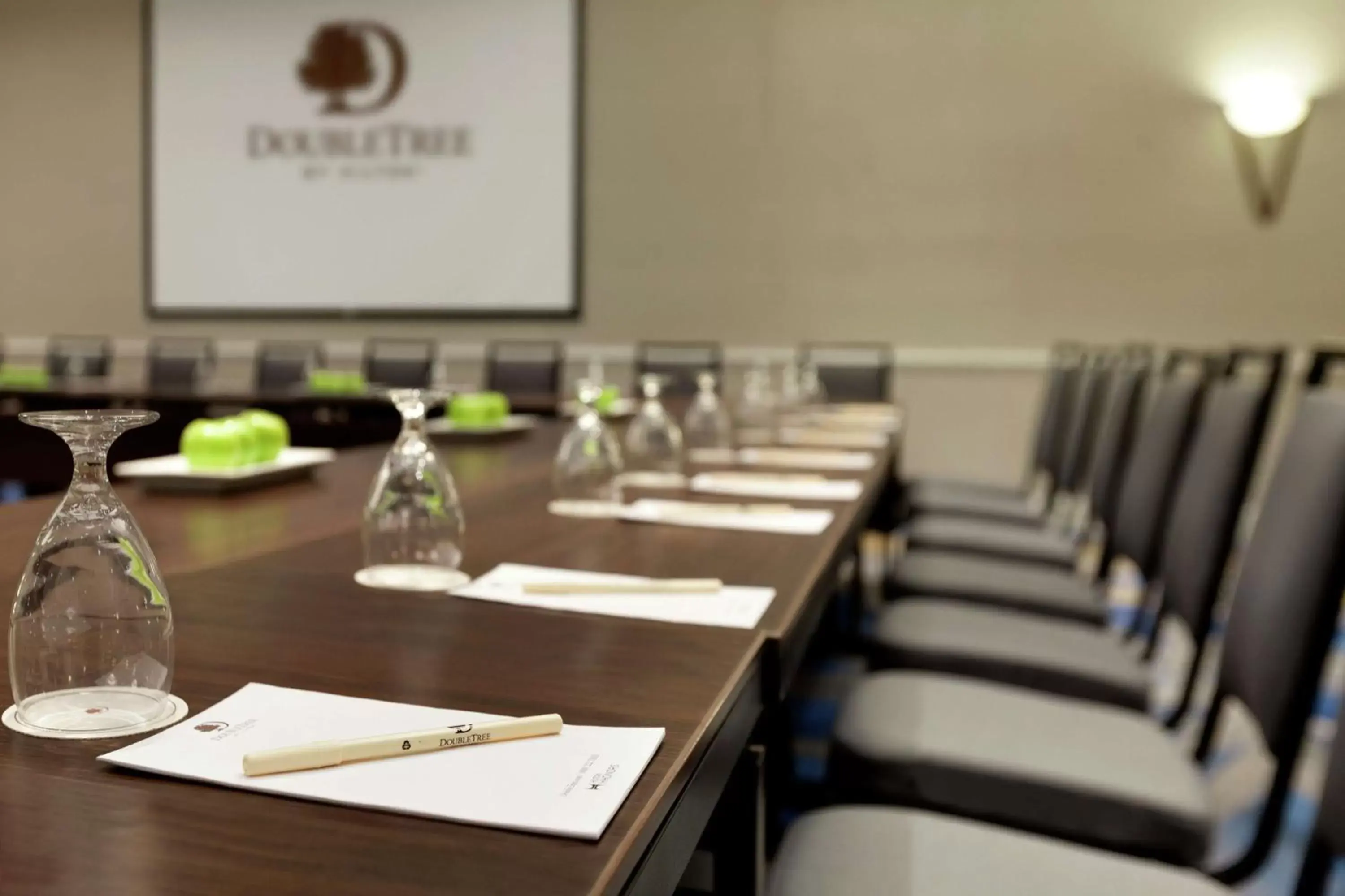 Meeting/conference room in DoubleTree by Hilton Hotel Annapolis