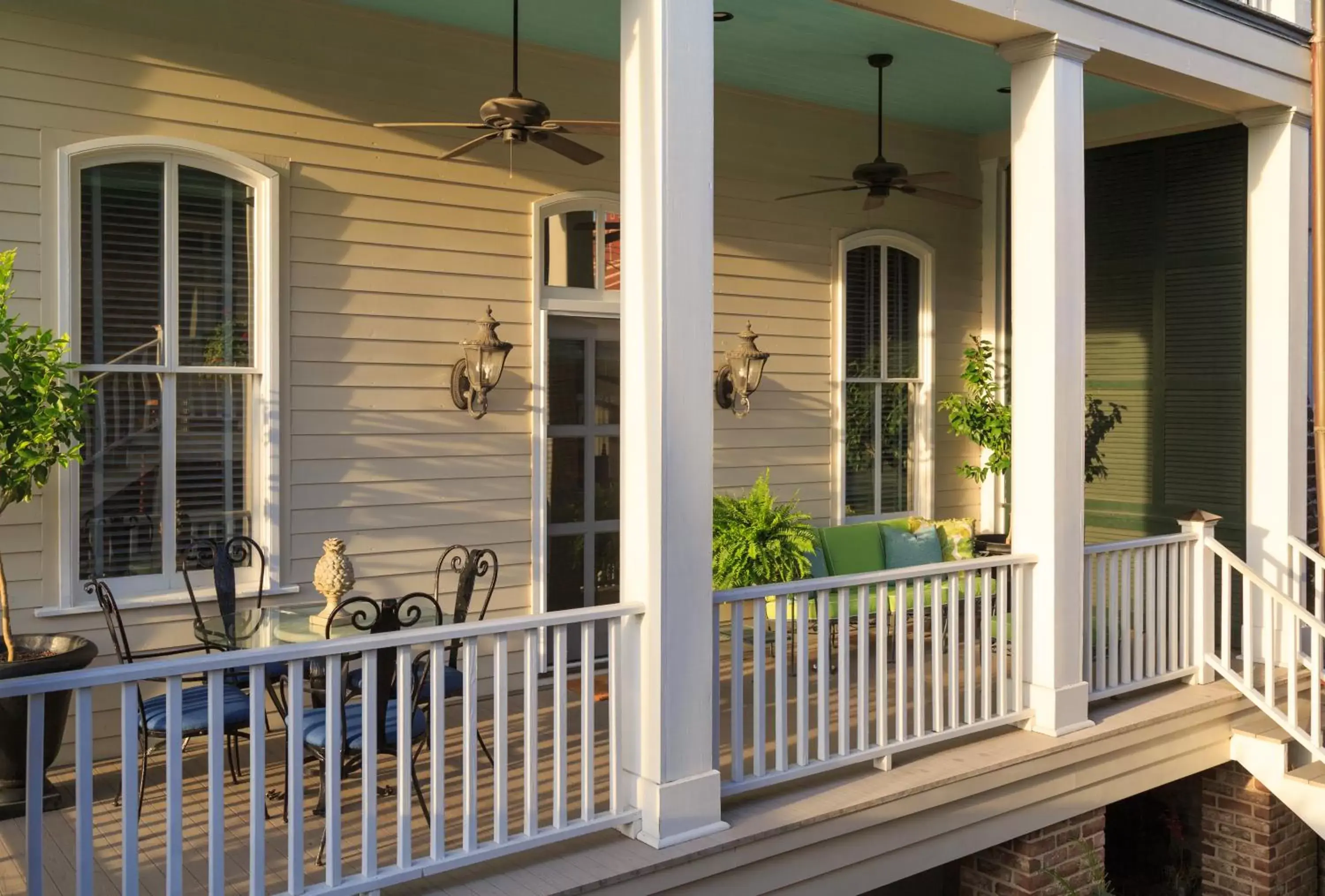 Balcony/Terrace in The Inn on West Liberty