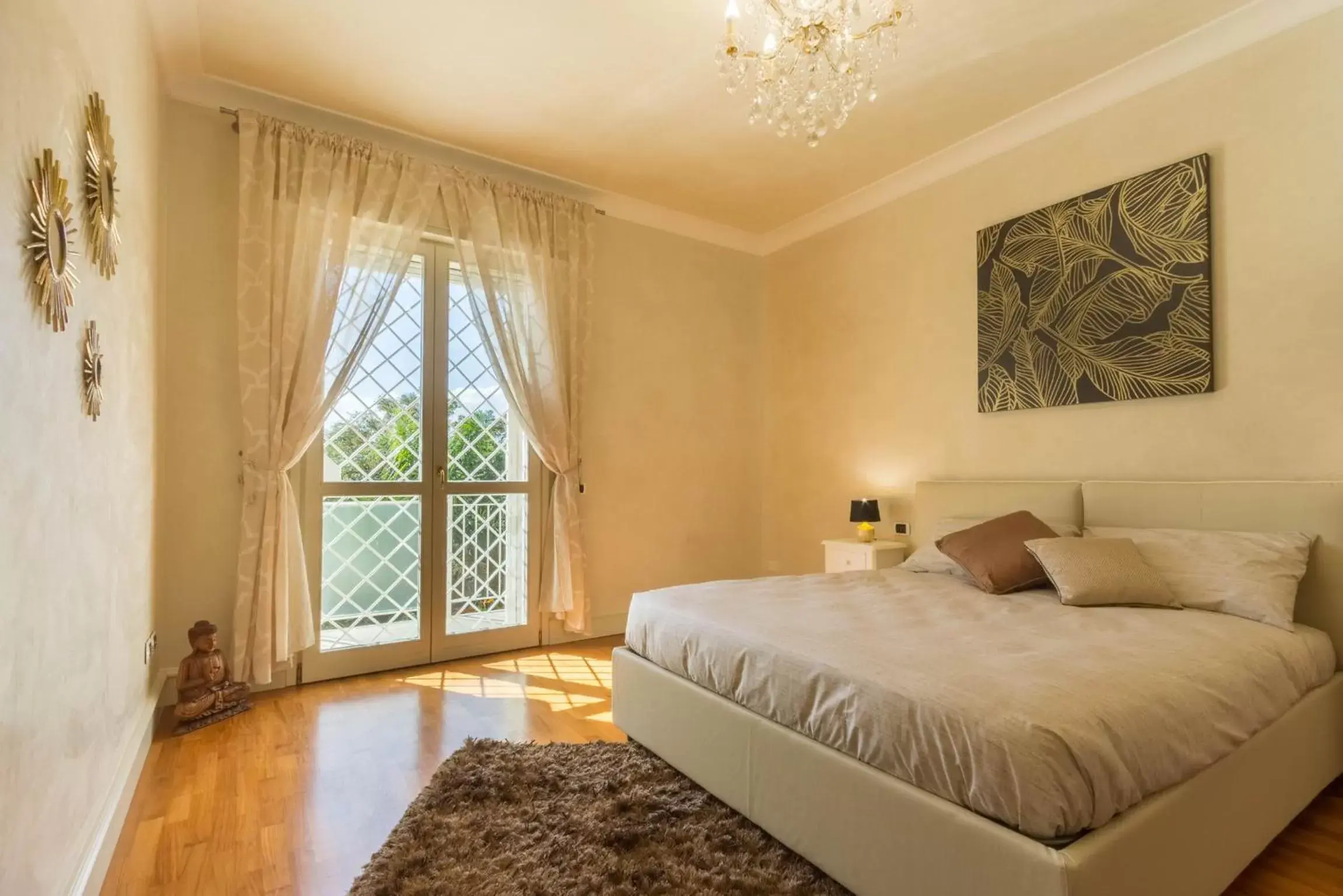 Bedroom, Bed in Villa Furoa