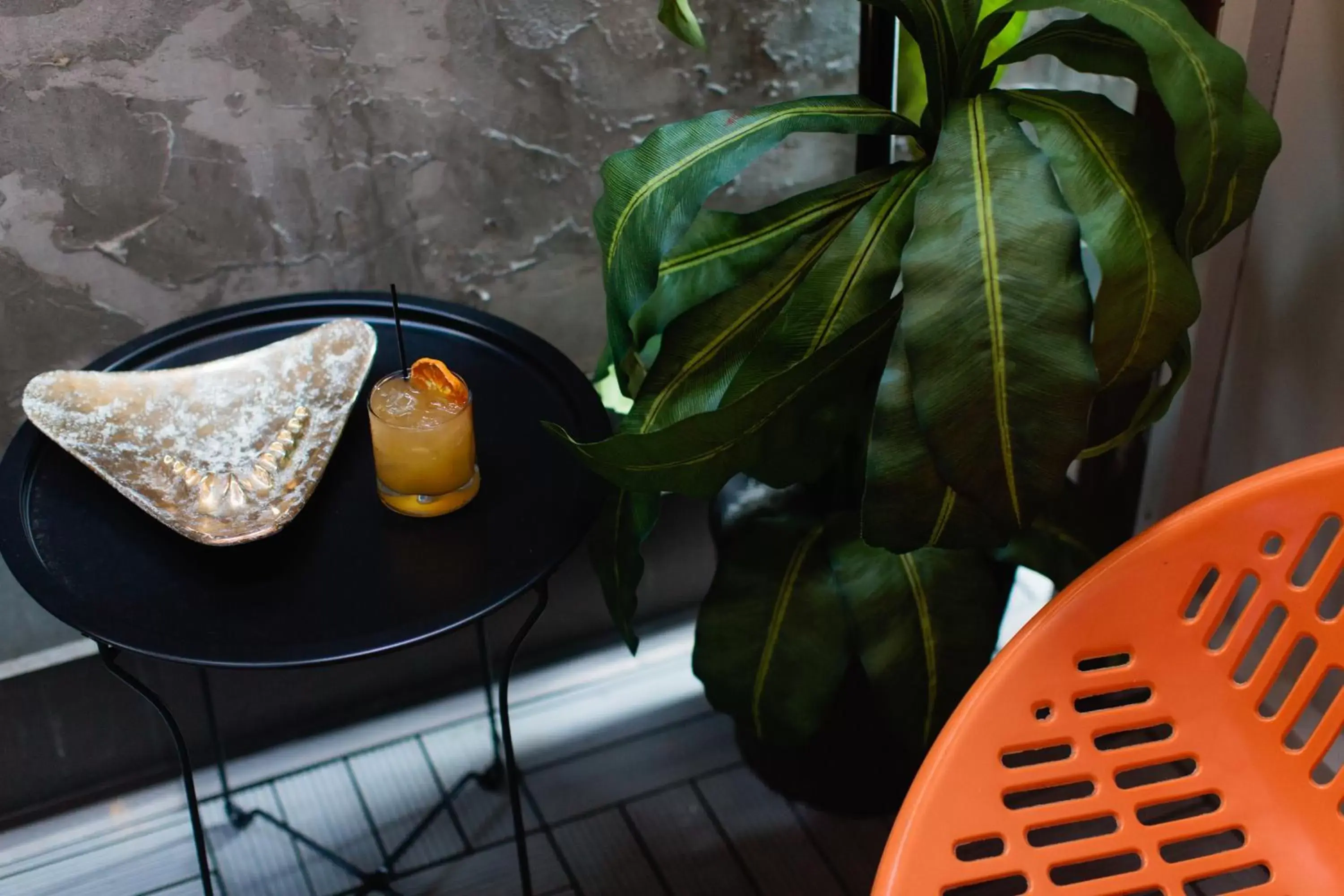 Balcony/Terrace, Food in The Dwell Hotel, a Member of Design Hotels