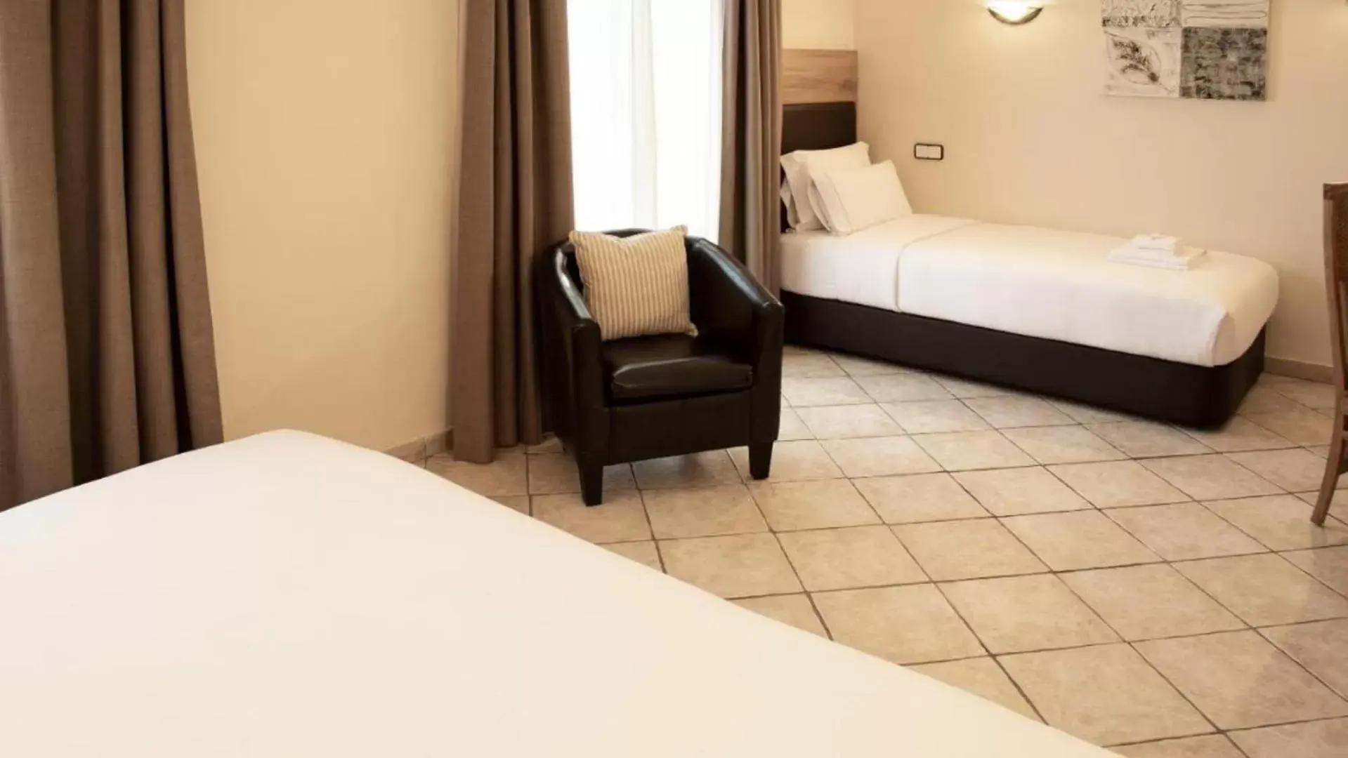 Standard Double or Twin Room with Extra Bed in Eden Roc Hotel & Spa by Brava Hoteles