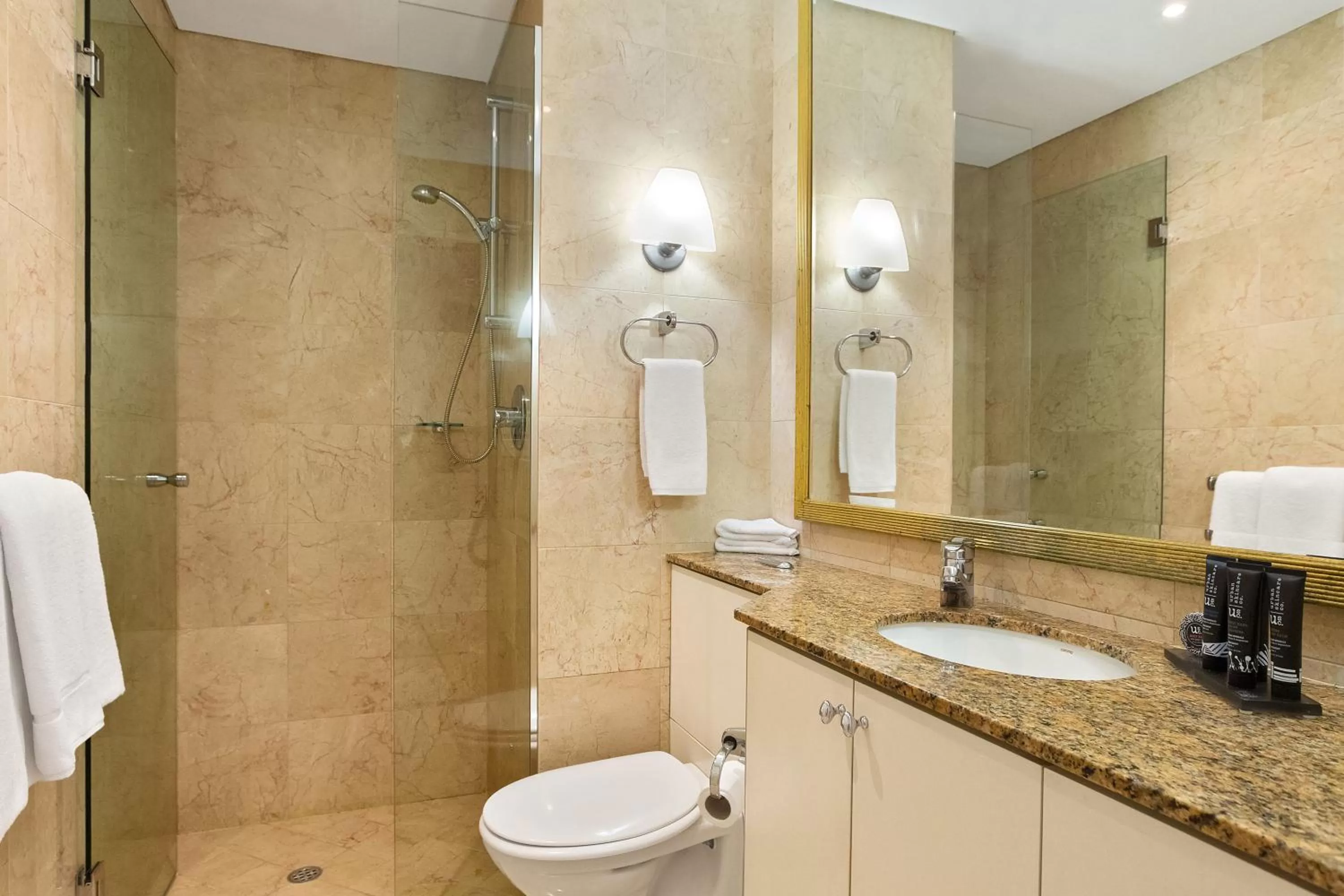 Shower in Mantra 2 Bond Street