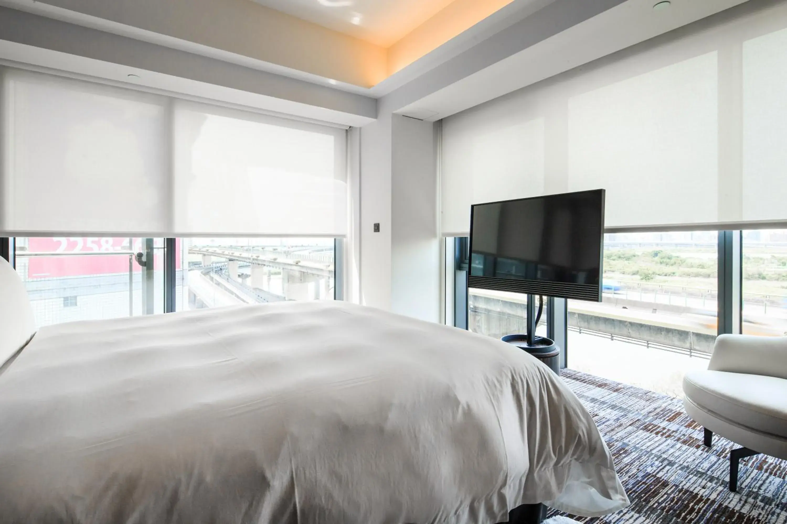 Bedroom, Bed in Suz Hotel