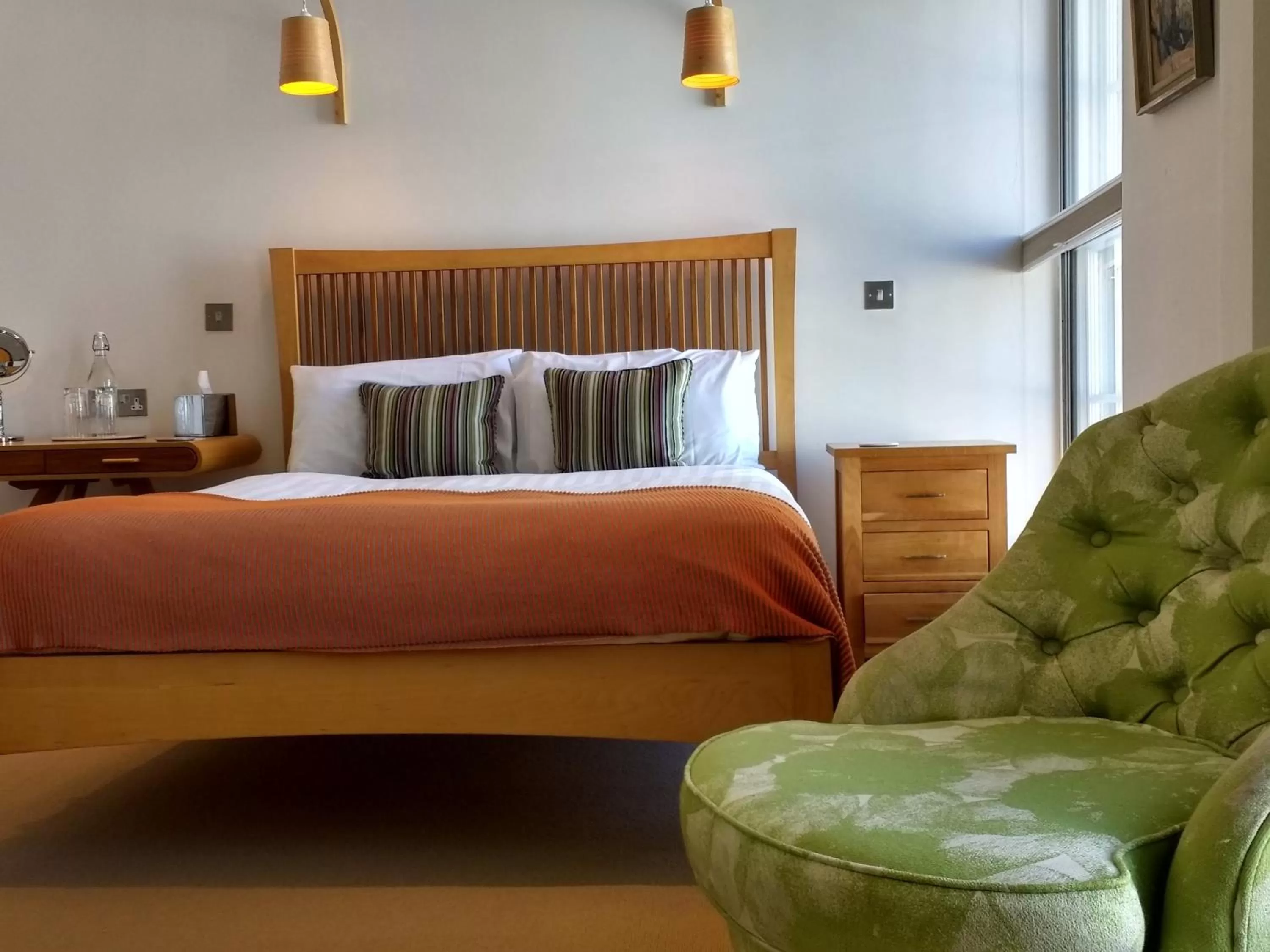 Bedroom, Bed in Browns Hotel