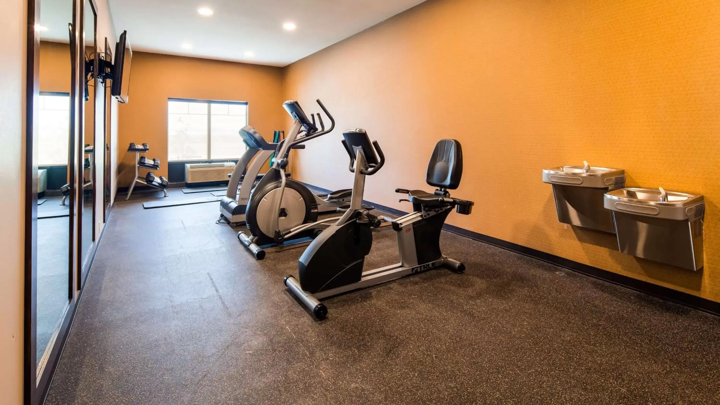 Fitness centre/facilities, Fitness Center/Facilities in Best Western False River Hotel