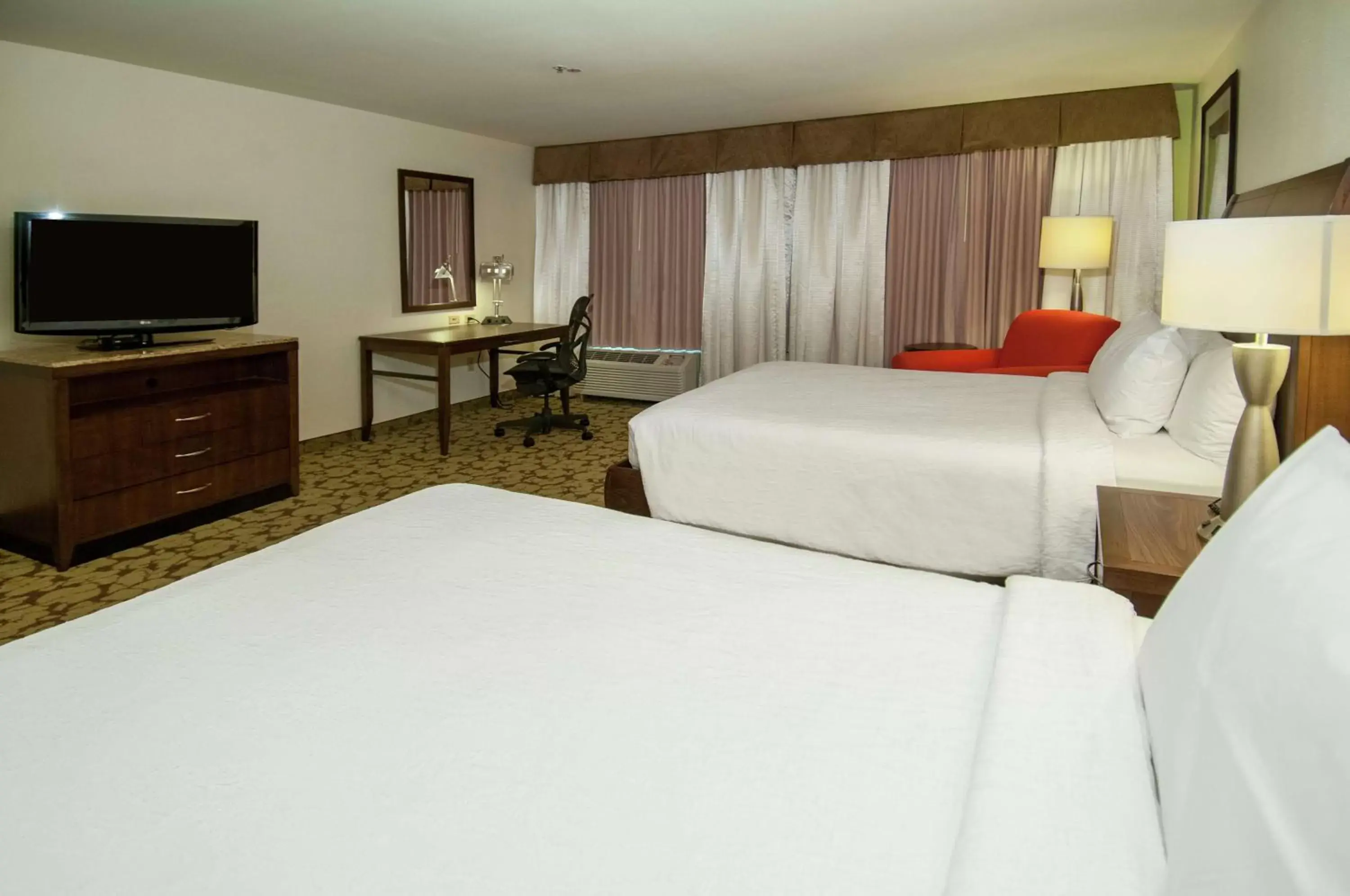 Double Room with Two Double Beds in Hilton Garden Inn New Orleans Airport Double Room with Two Double Beds in Hilton Garden Inn New Orleans Airport