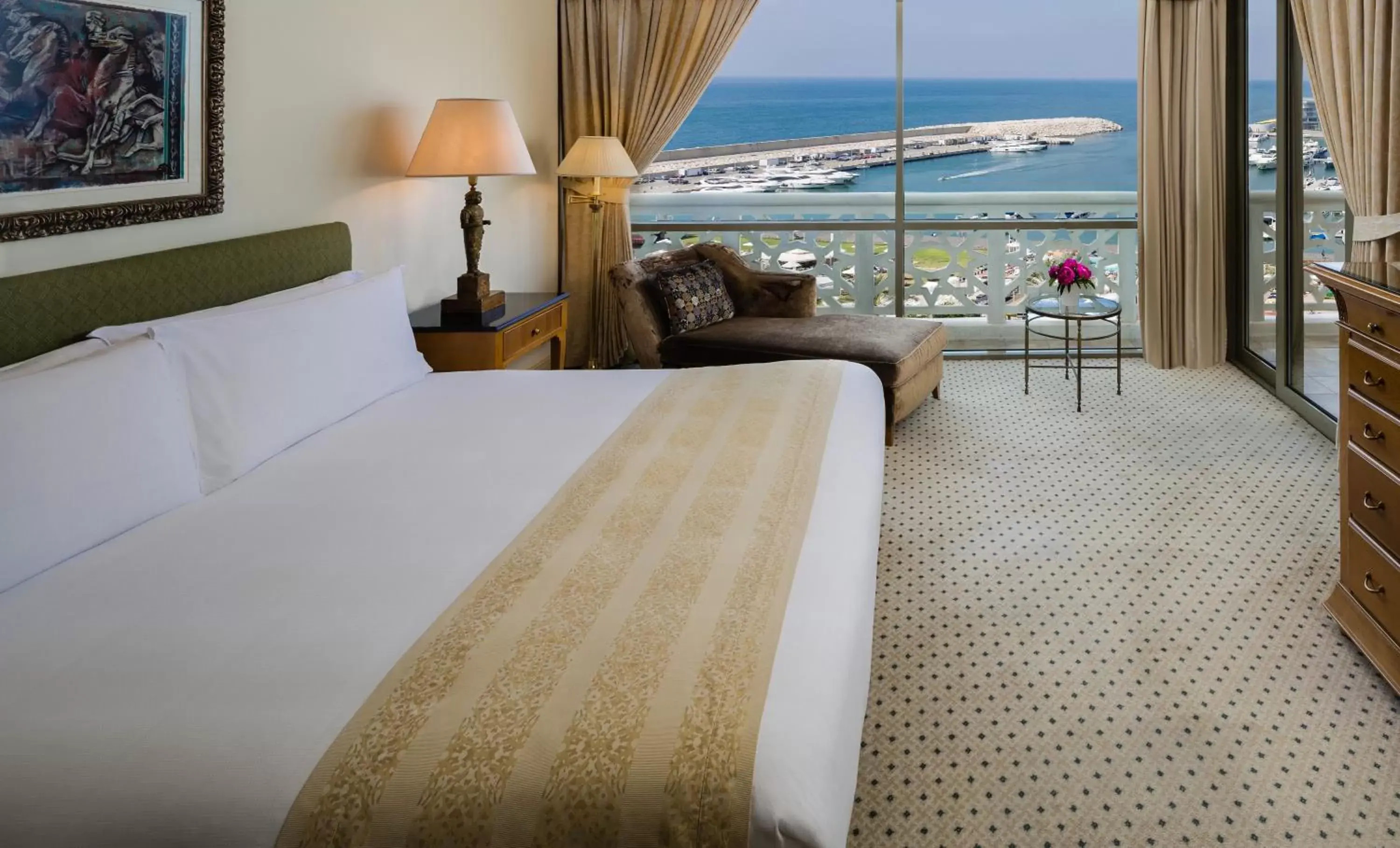 Bedroom, Bed in InterContinental Phoenicia Beirut, an IHG Hotel