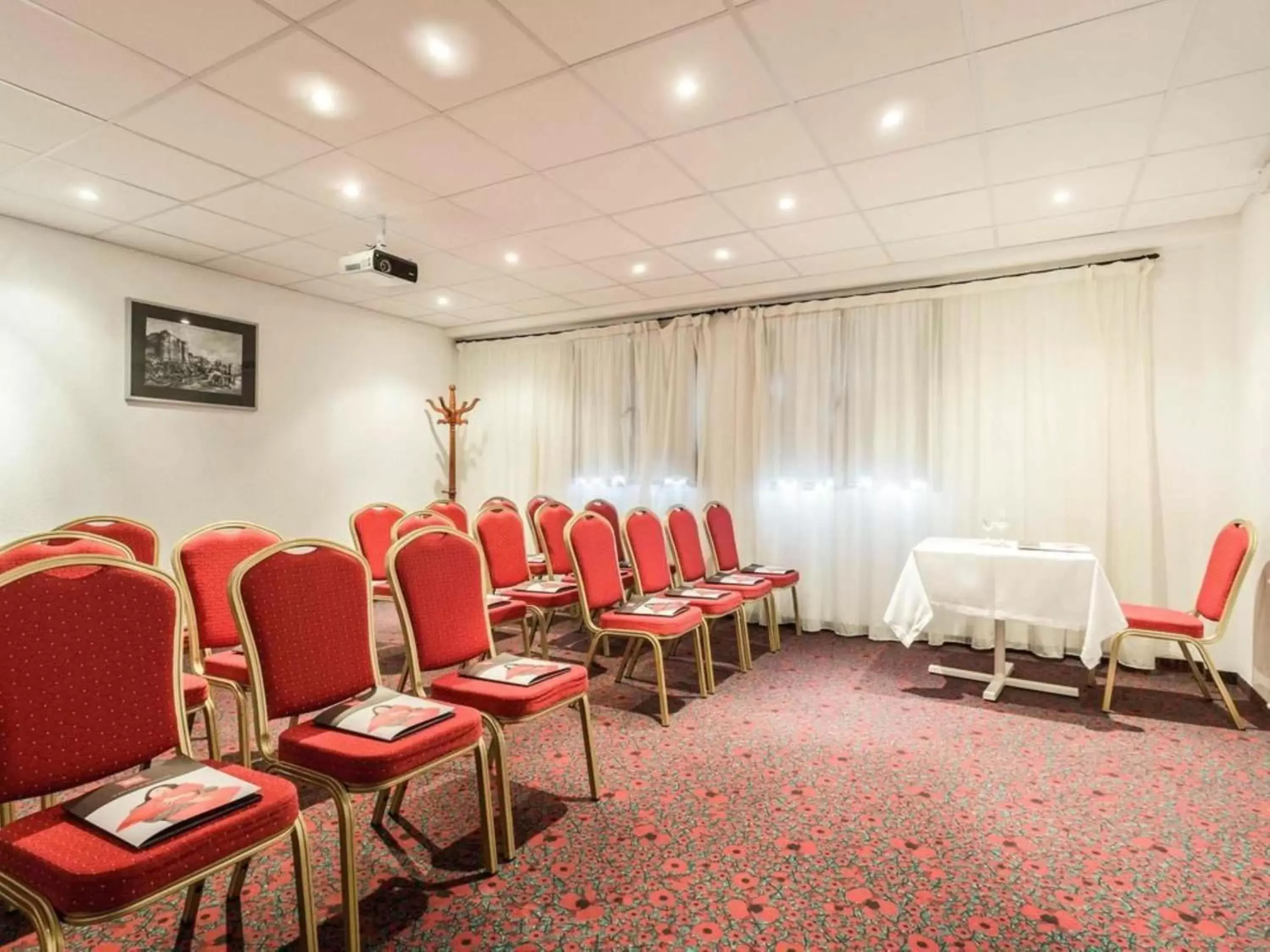 Meeting/conference room in ibis Tlemcen