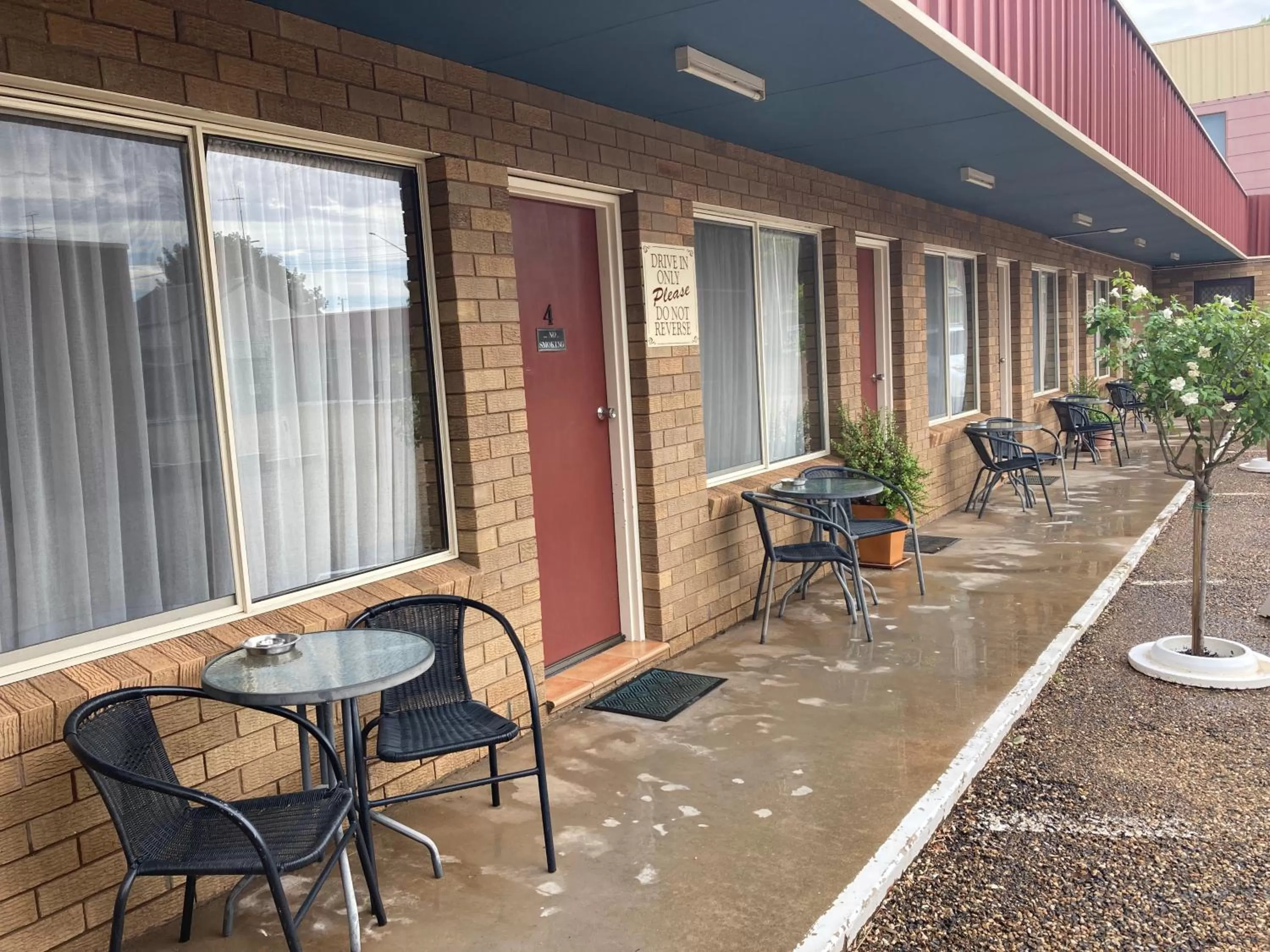 Property building in Camellia Motel