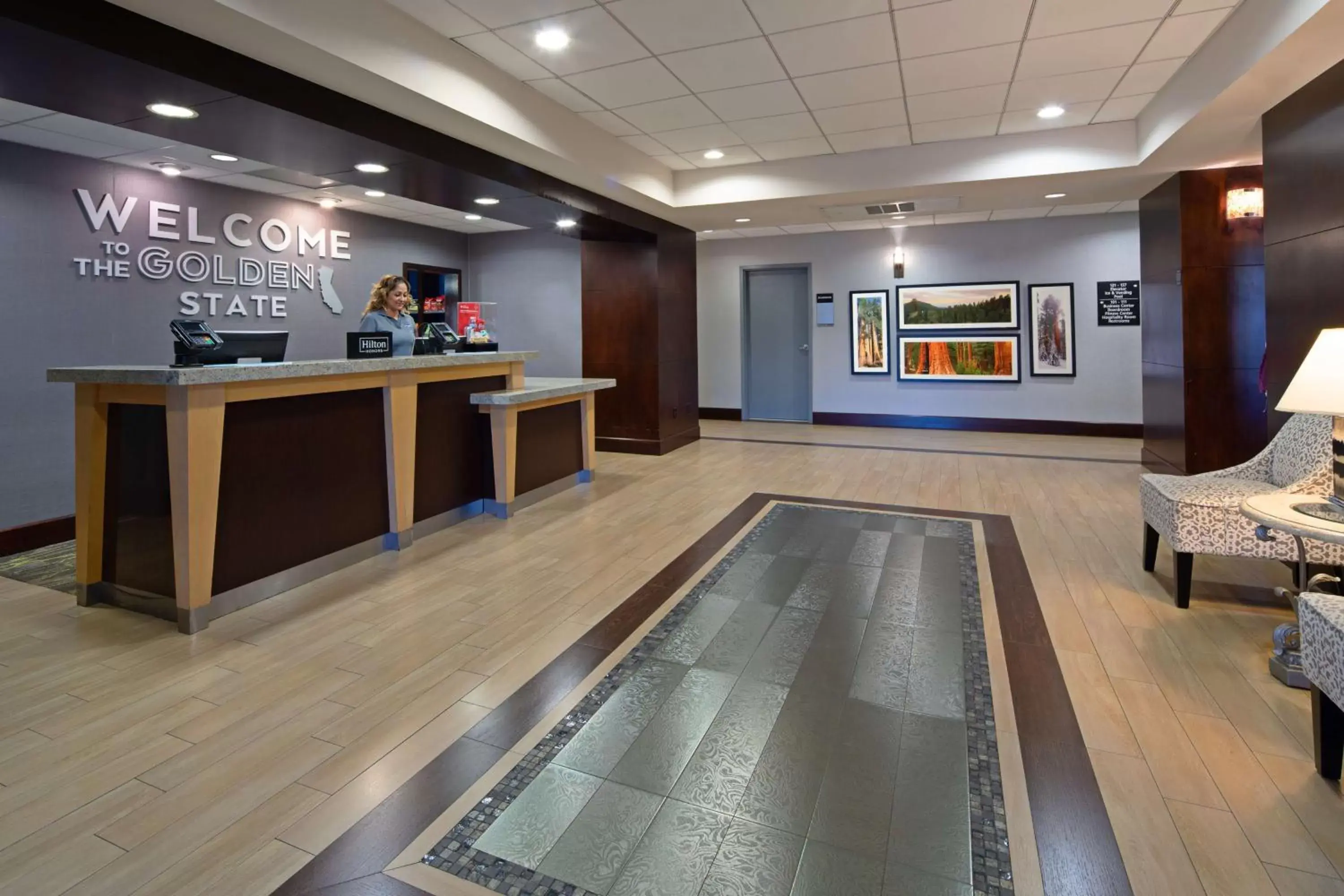 Lobby or reception in Hampton Inn Visalia Lobby or reception in Hampton Inn Visalia