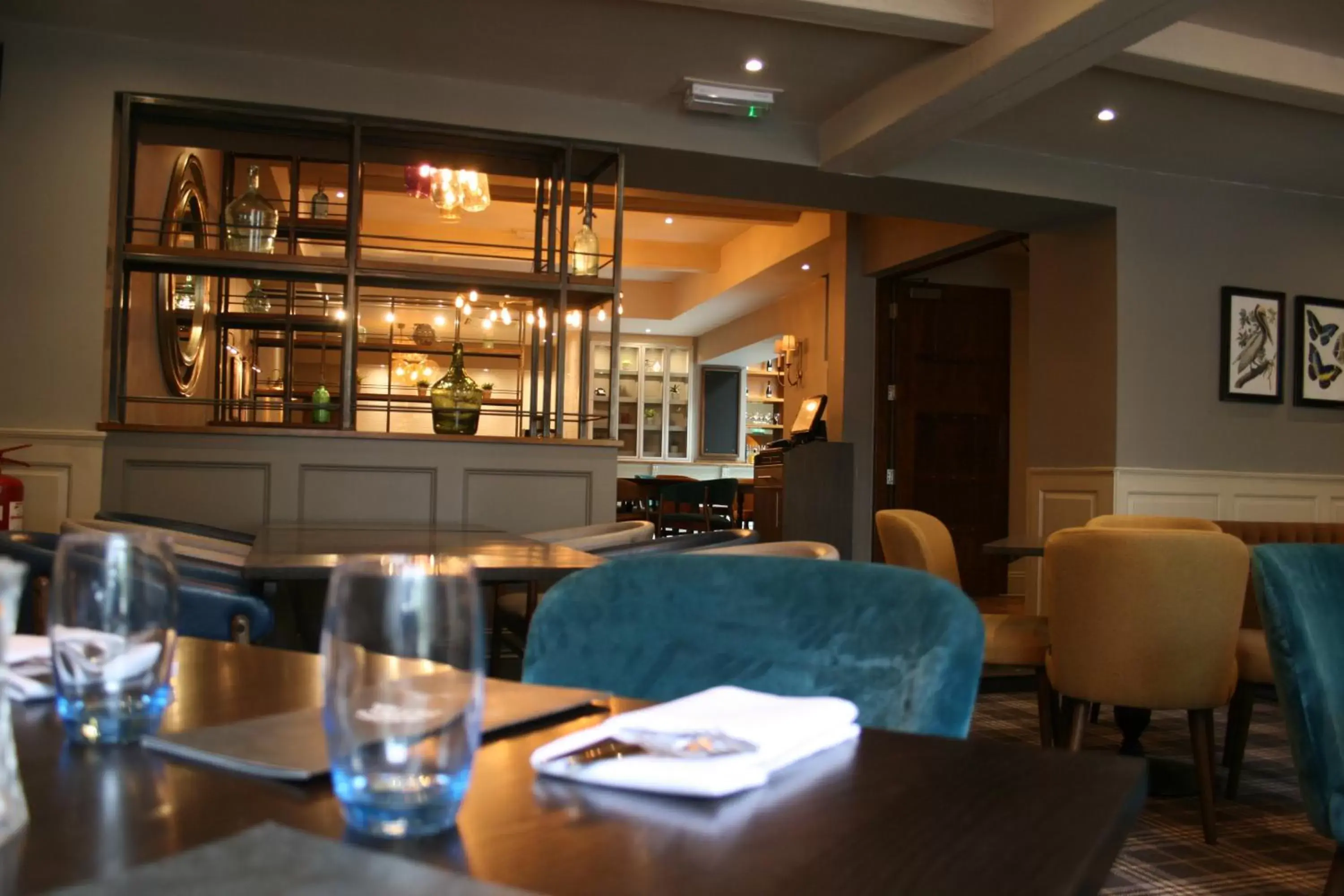 Restaurant/places to eat, Lounge/Bar in Best Western Plus Angel Hotel
