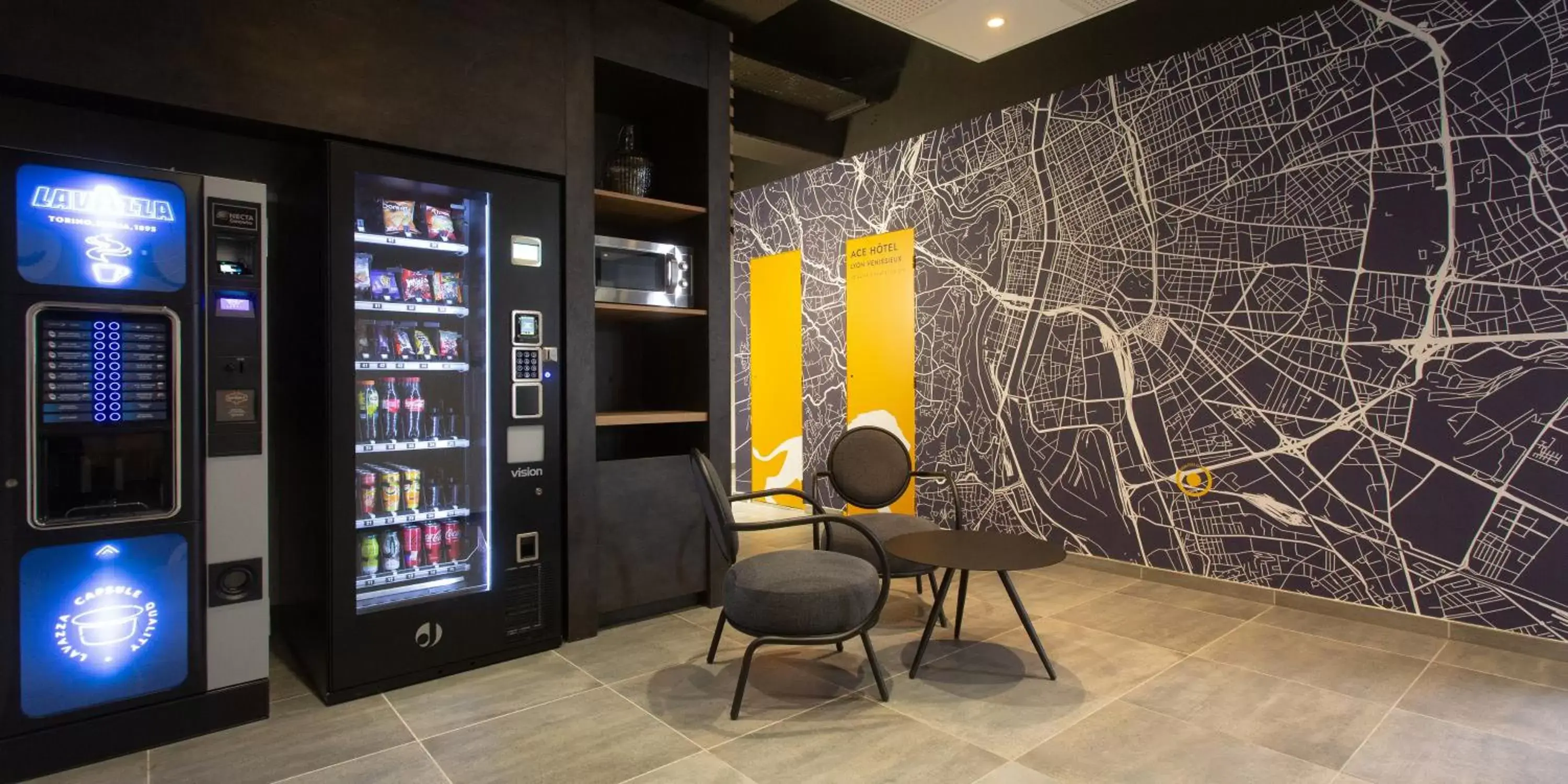 Lobby or reception in ACE Hôtel Lyon Vénissieux Parc des Expositions Lobby or reception in ACE Hôtel Lyon Vénissieux Parc des Expositions