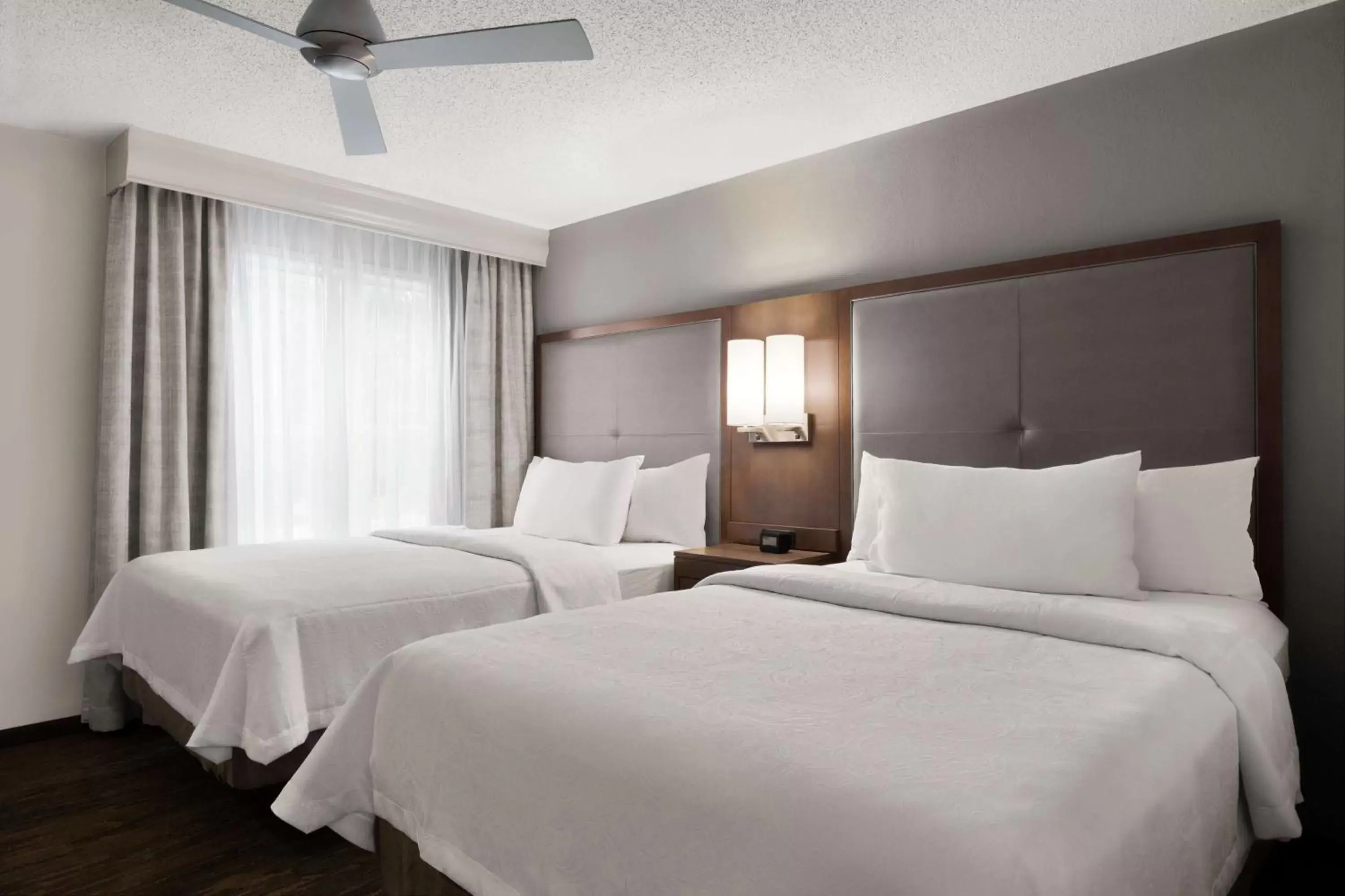 Bed in Homewood Suites Dallas-Addison