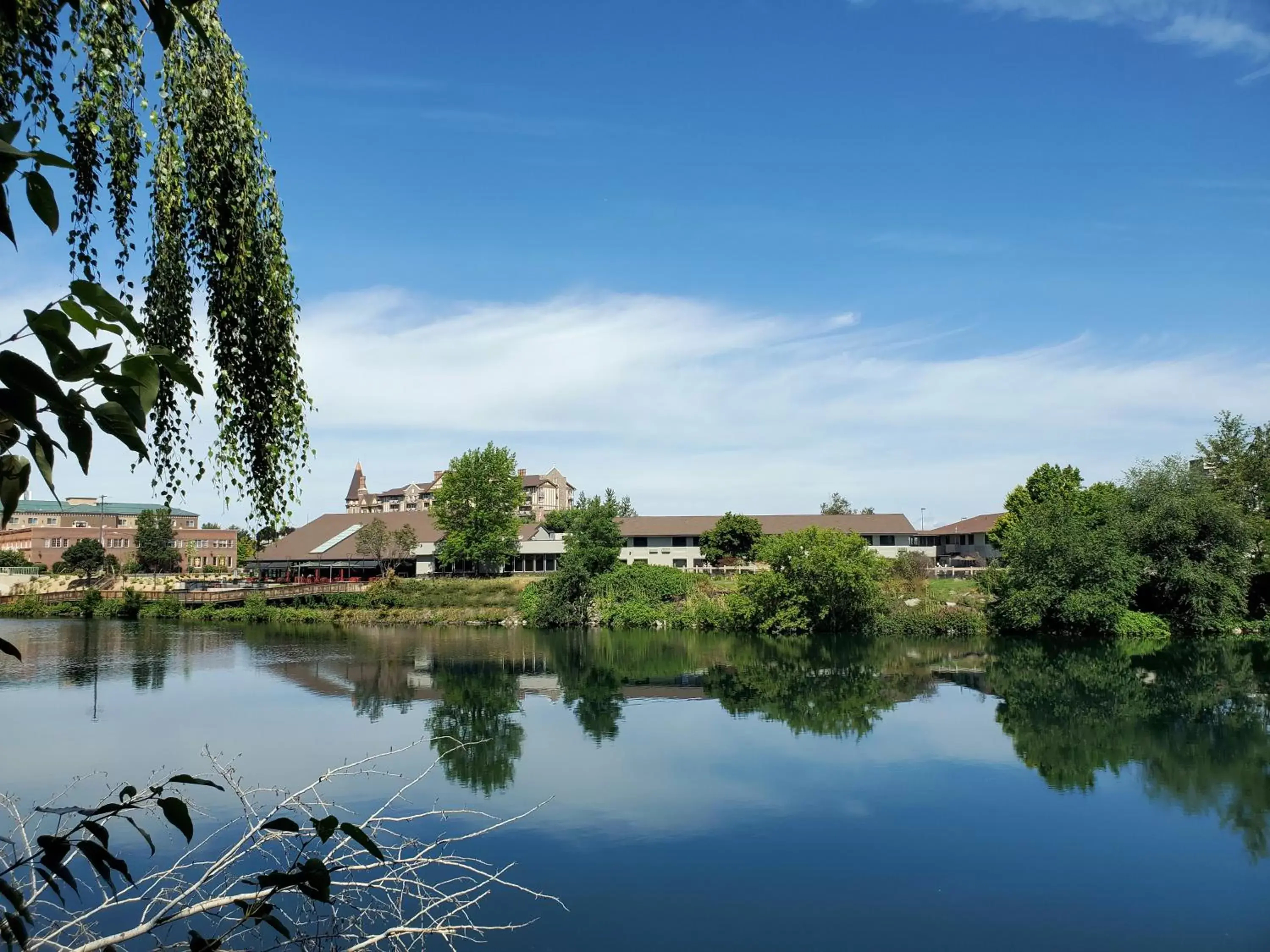 Property building, Lake View in Ruby River Hotel