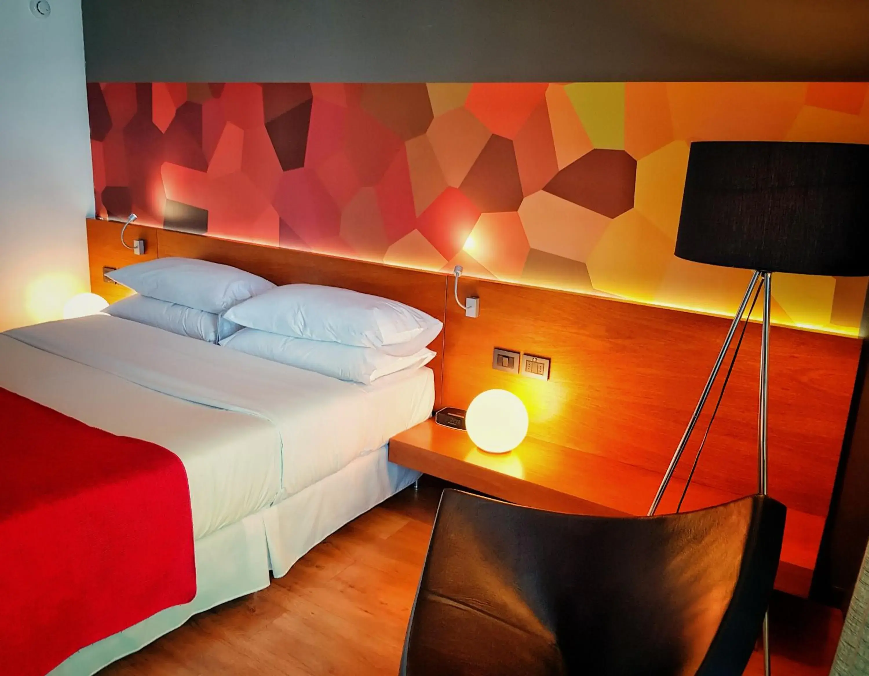 Photo of the whole room, Bed in BIT Design Hotel