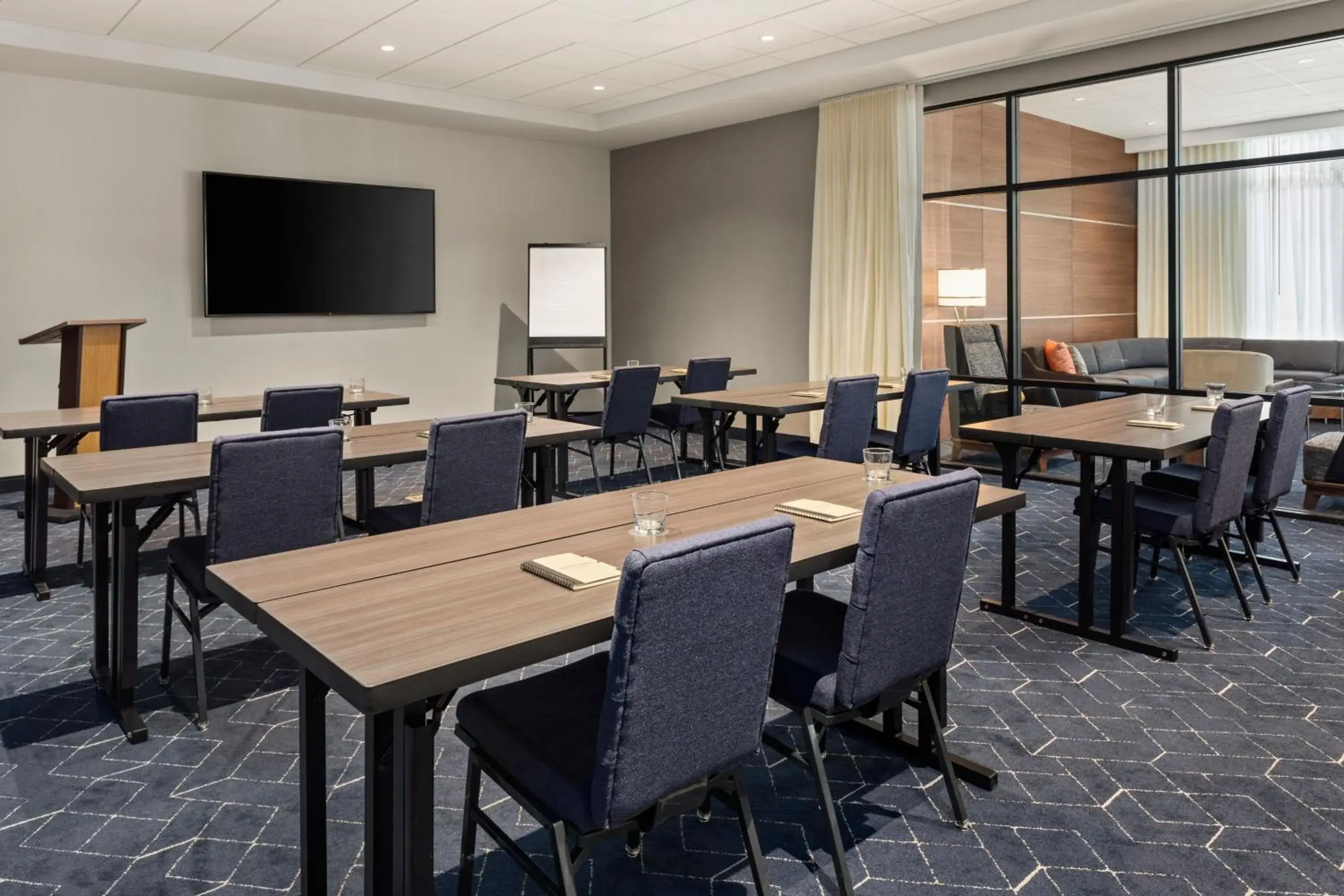 Meeting/conference room in Courtyard by Marriott Owatonna Downtown