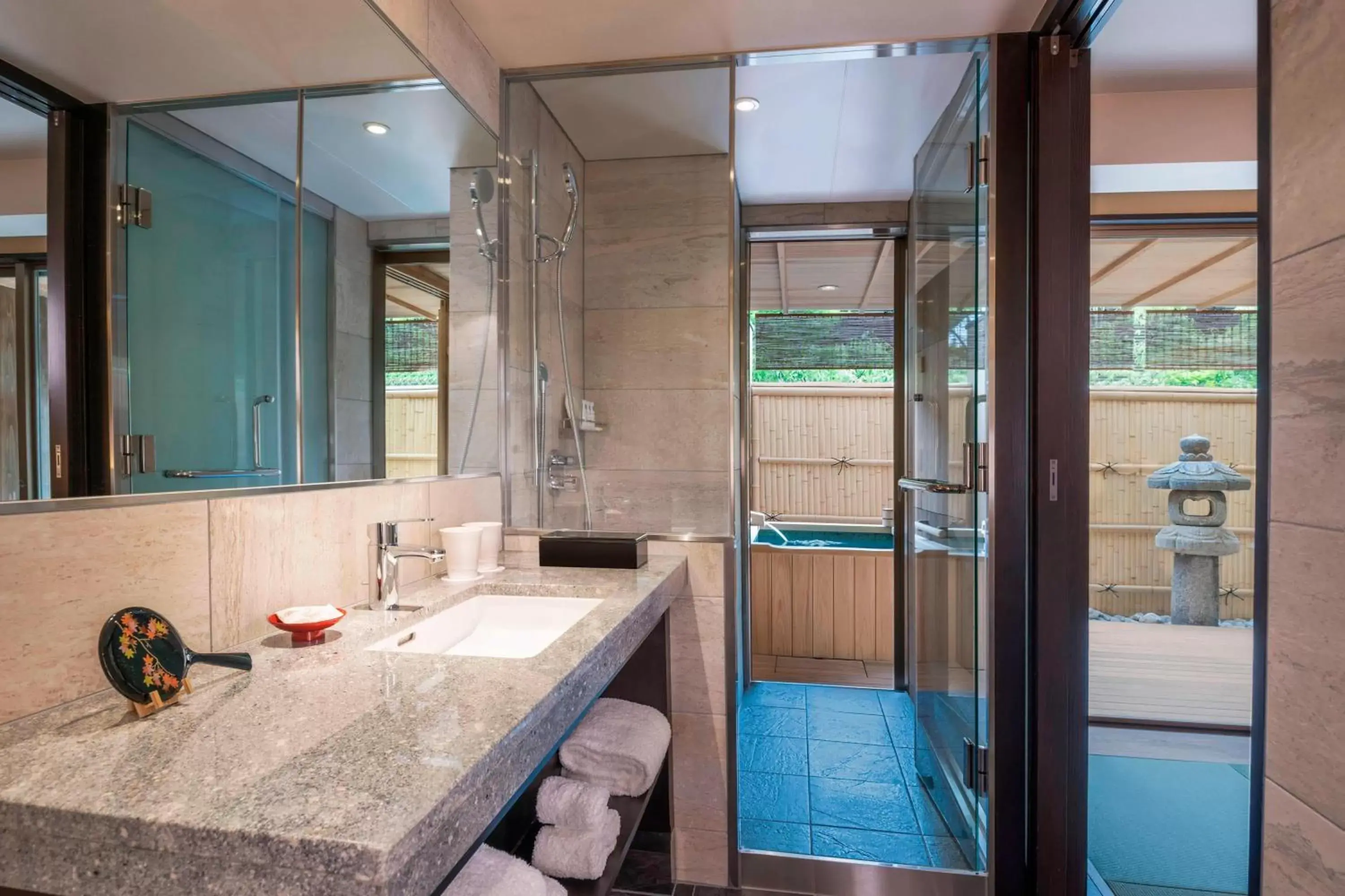 Bathroom in Suiran, a Luxury Collection Hotel, Kyoto