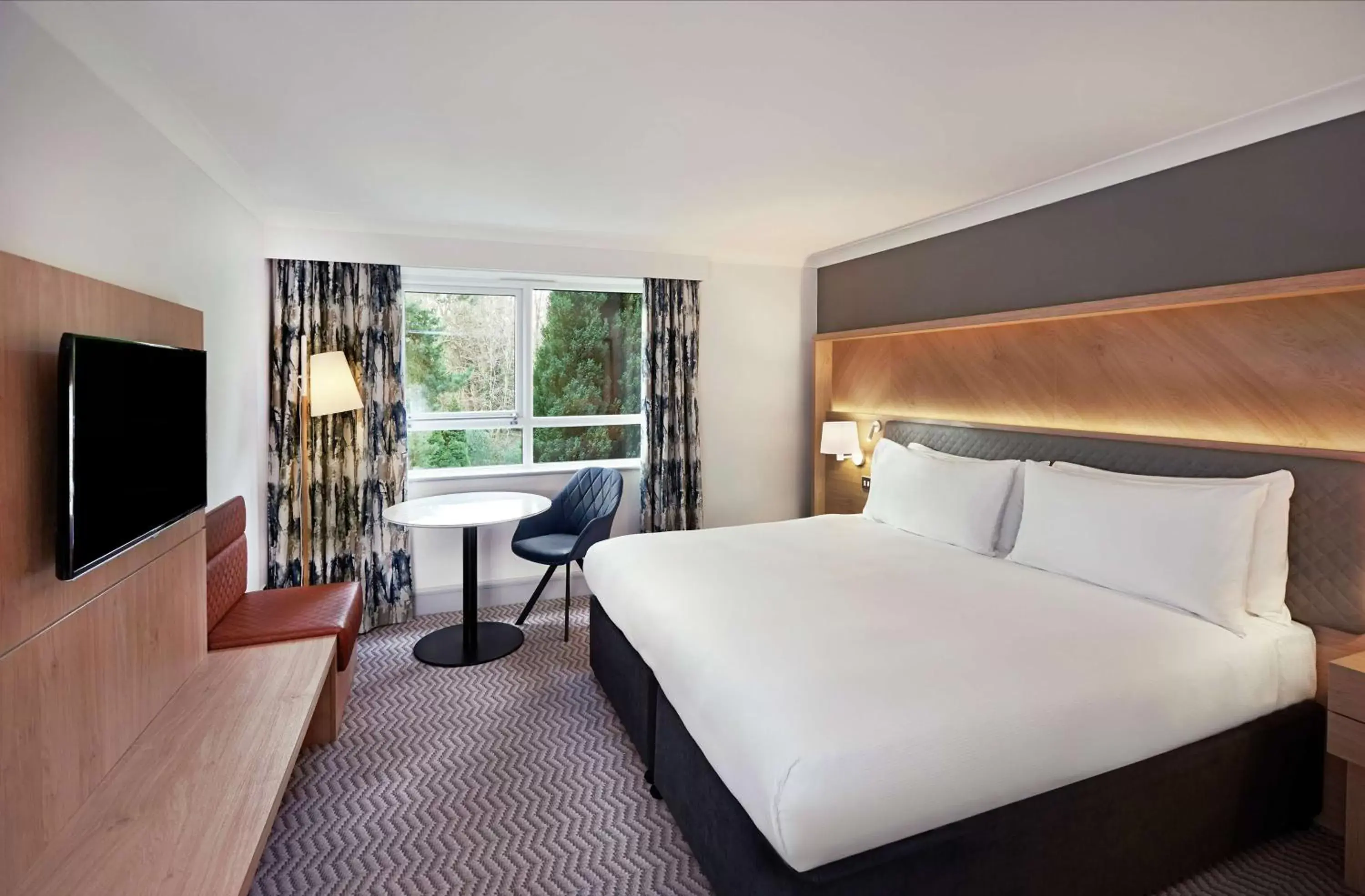 Bedroom, Bed in Hilton Cobham