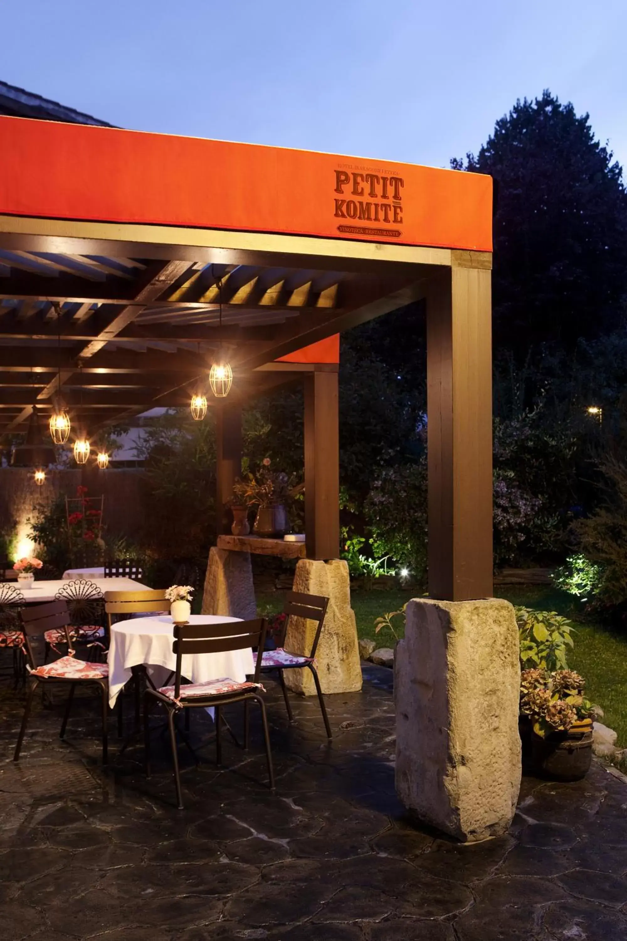 Restaurant/places to eat in Hotel IRARAGORRI