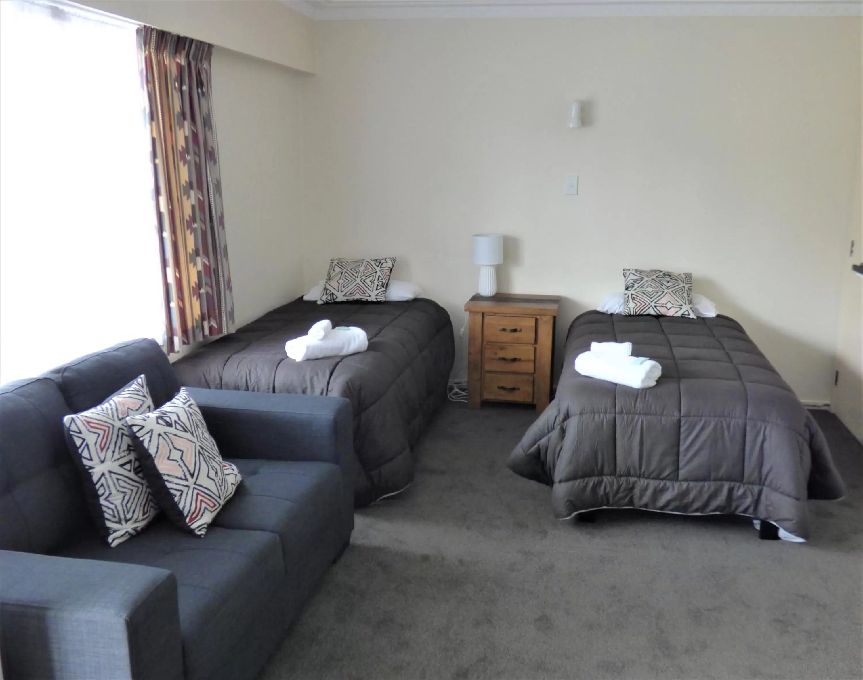 Bed in Sahara Motels