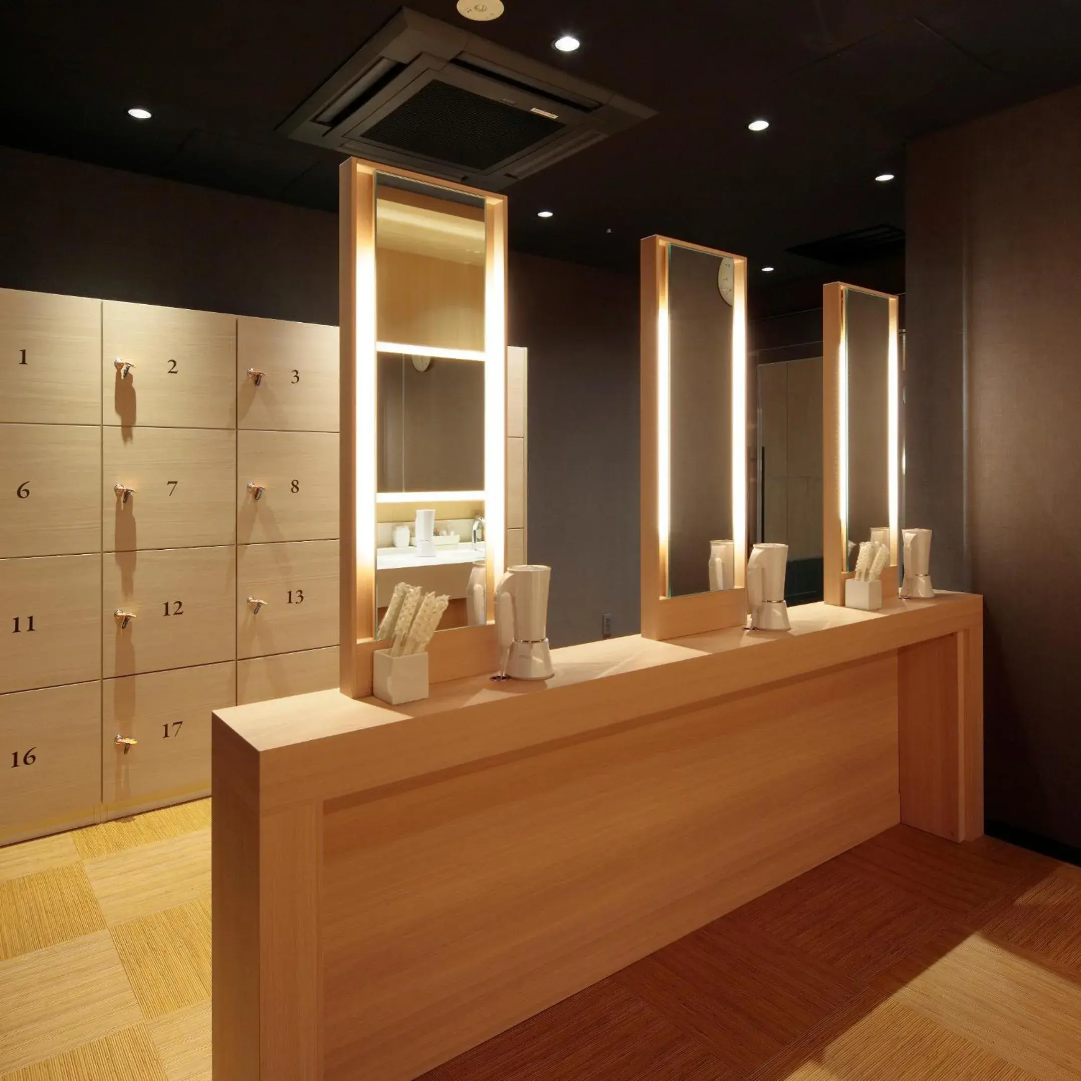 Public Bath, Bathroom in Candeo Hotels Osaka Kishibe
