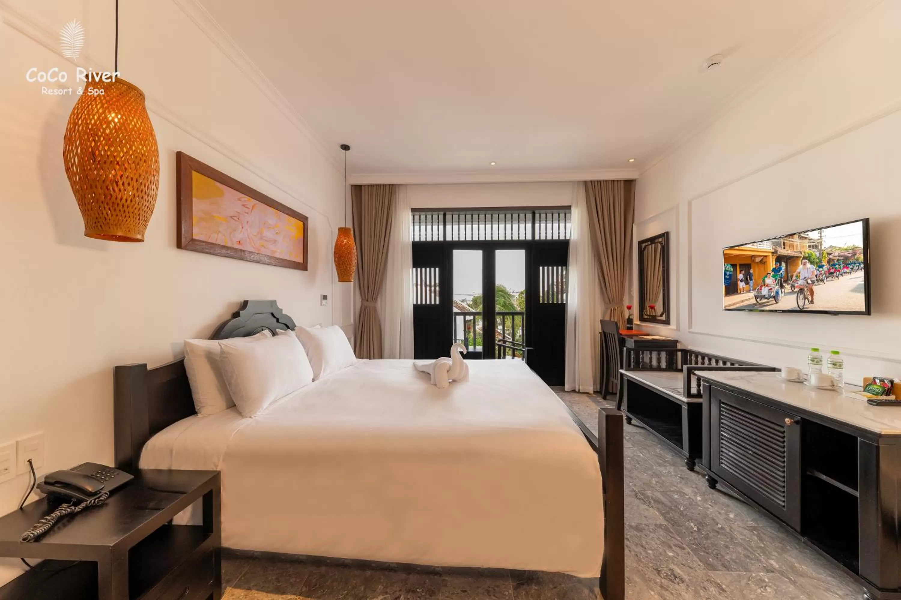 Bed in Hoi An Coco River Resort & Spa