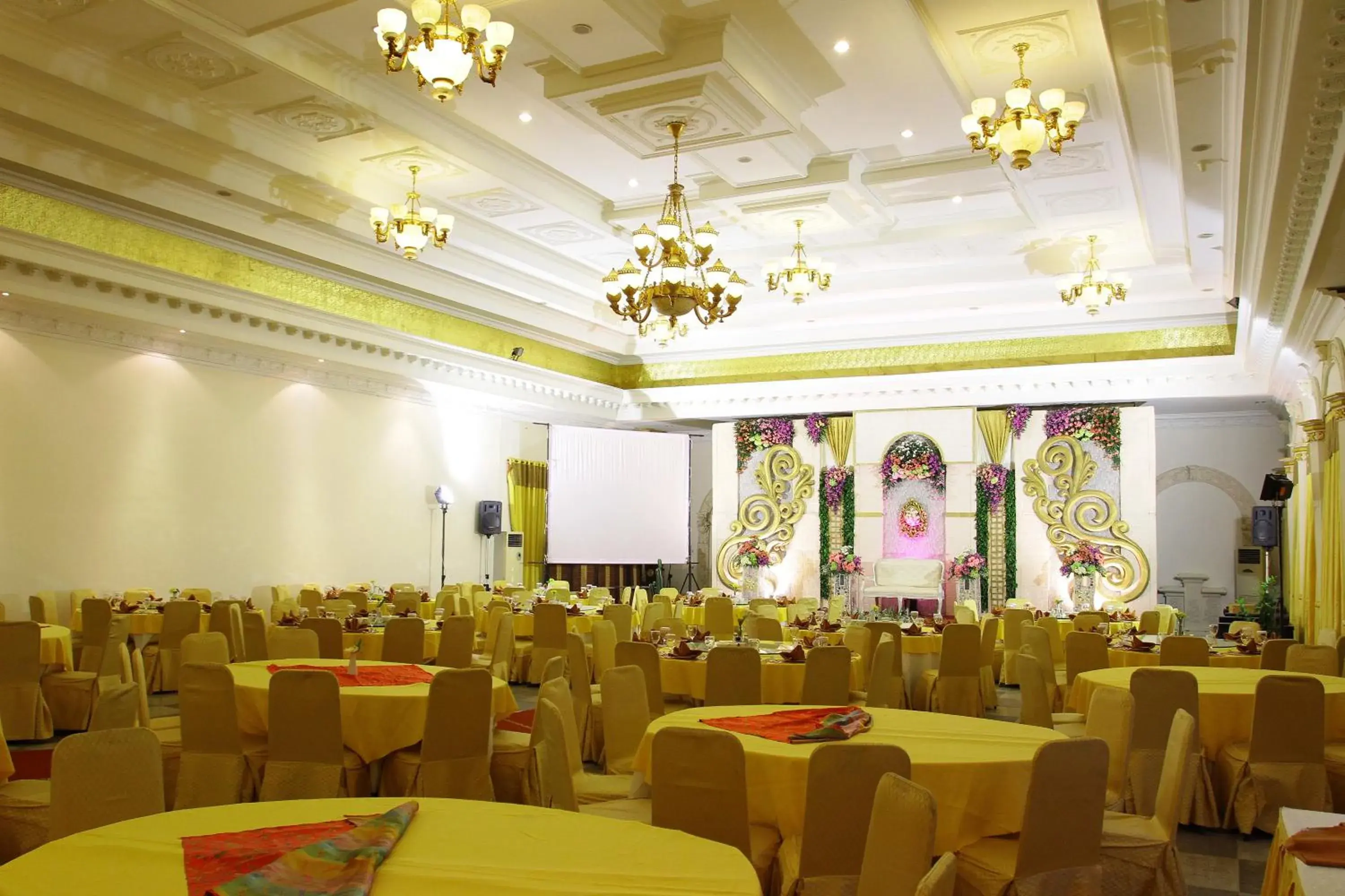 Business facilities, Banquet Facilities in The Grand Palace Hotel Malang