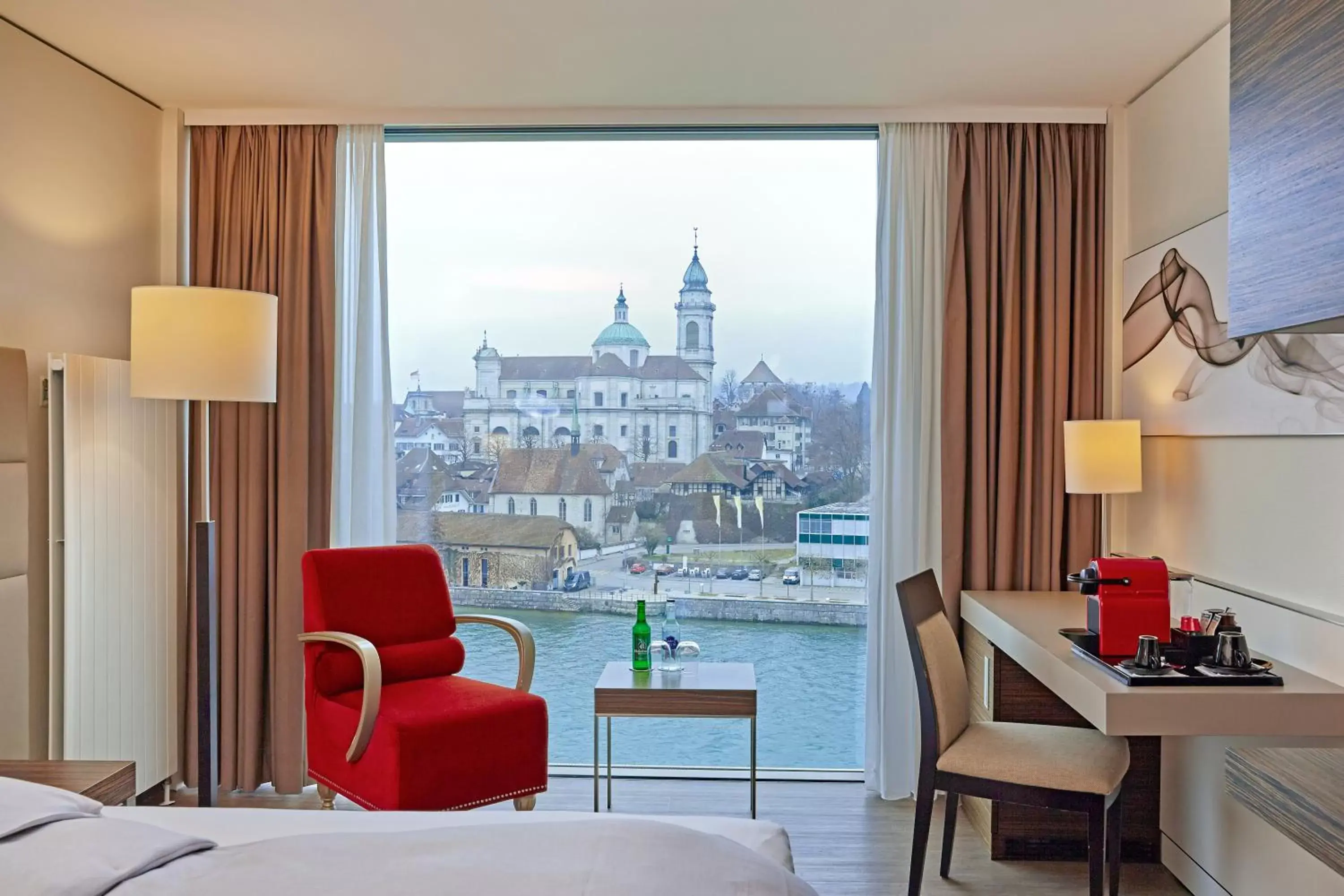 City view, Seating Area in H4 Hotel Solothurn