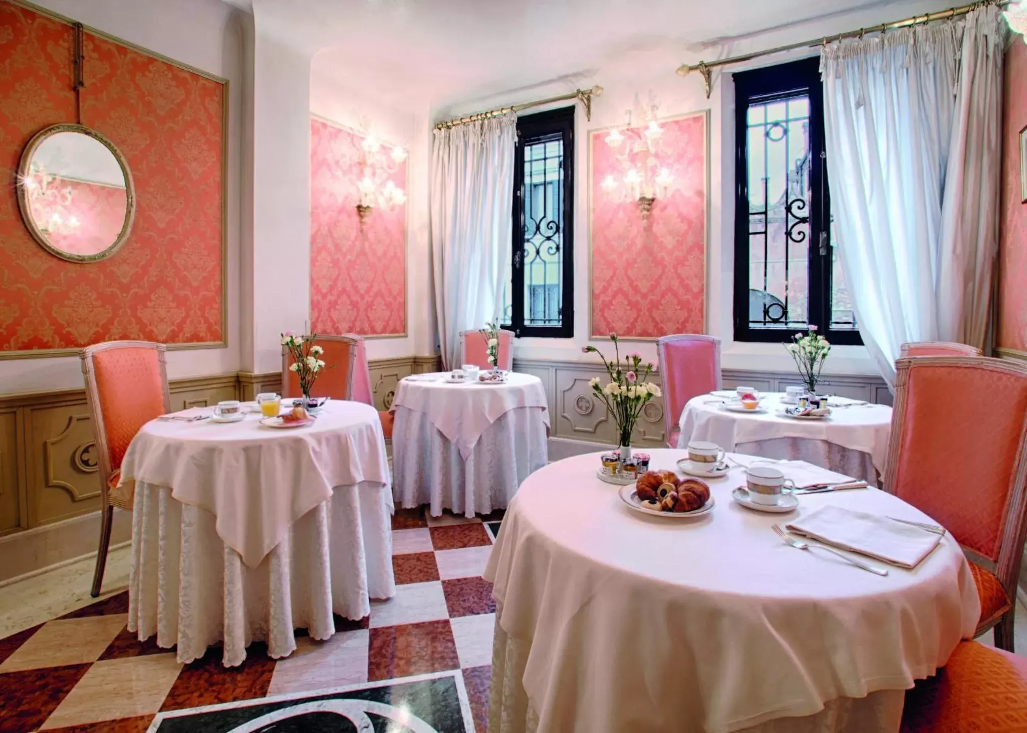 Restaurant/Places to Eat in Locanda Vivaldi