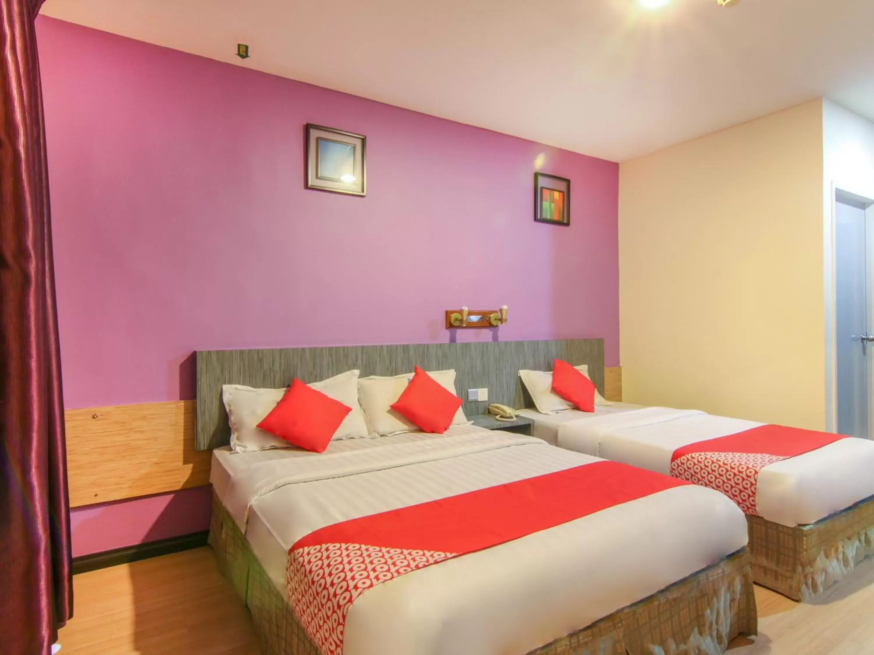 Bedroom, Bed in Super OYO 43930 Hotel Esplanade