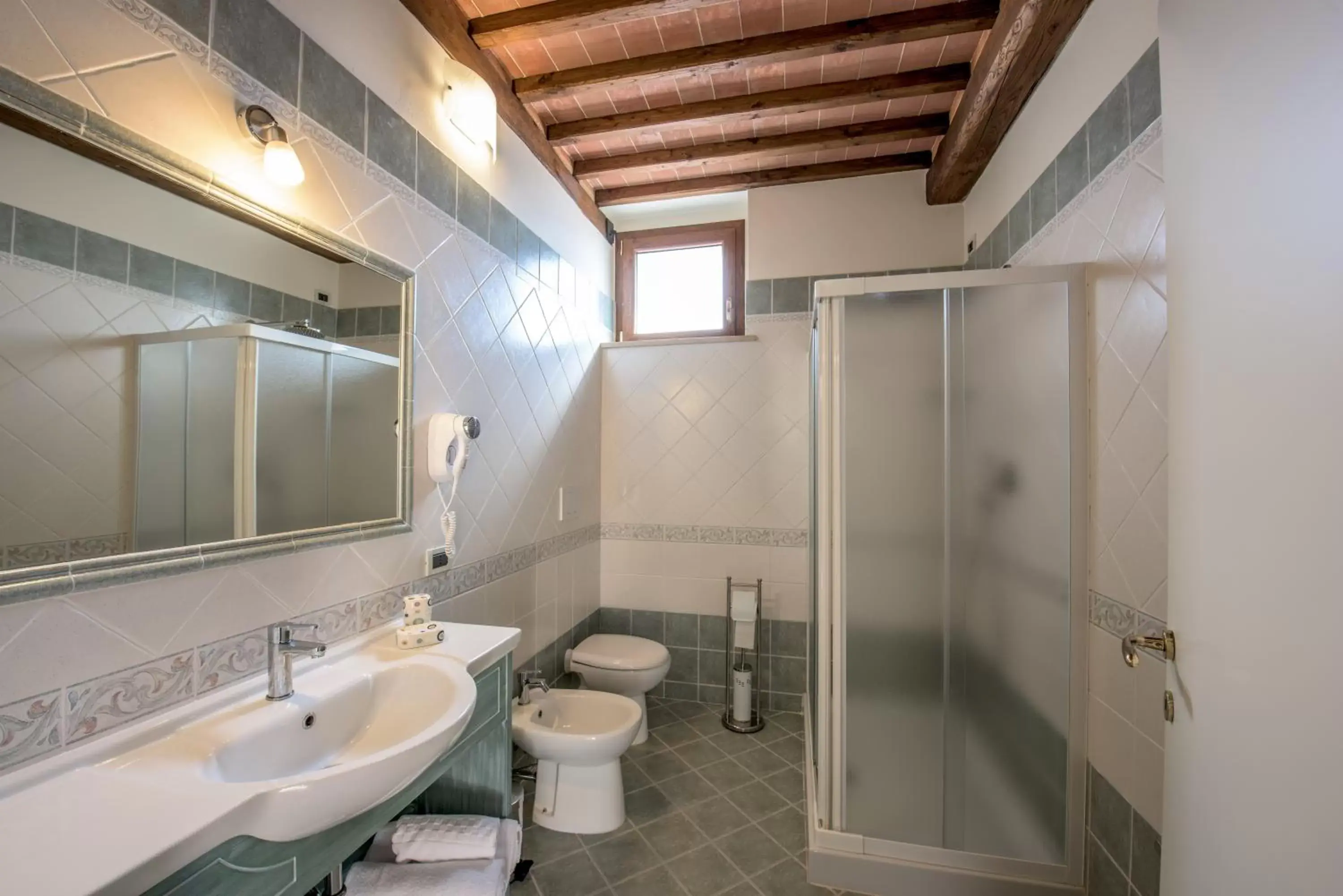 Bathroom in Albergo La Foresteria