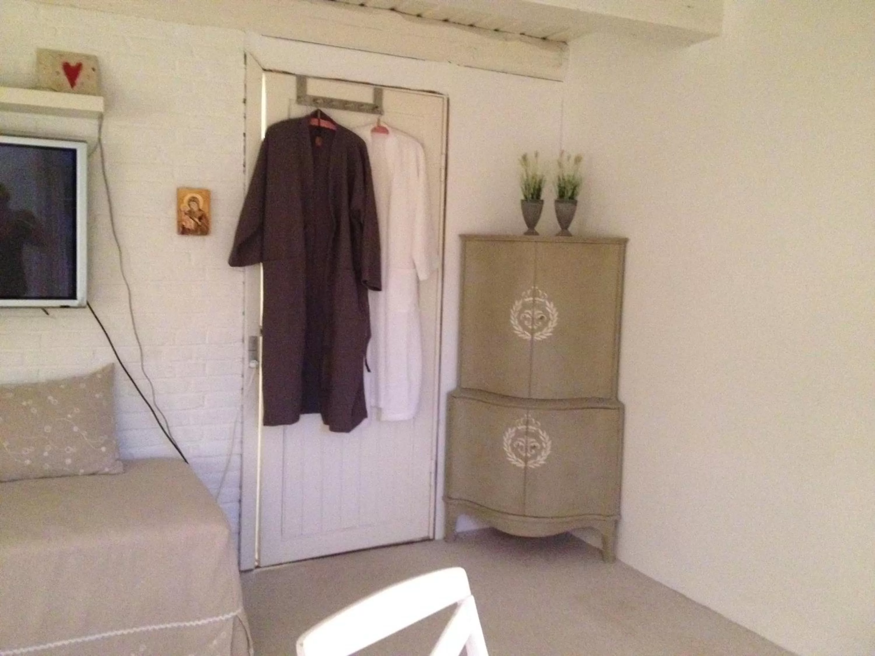 wardrobe in Heddahgaarden