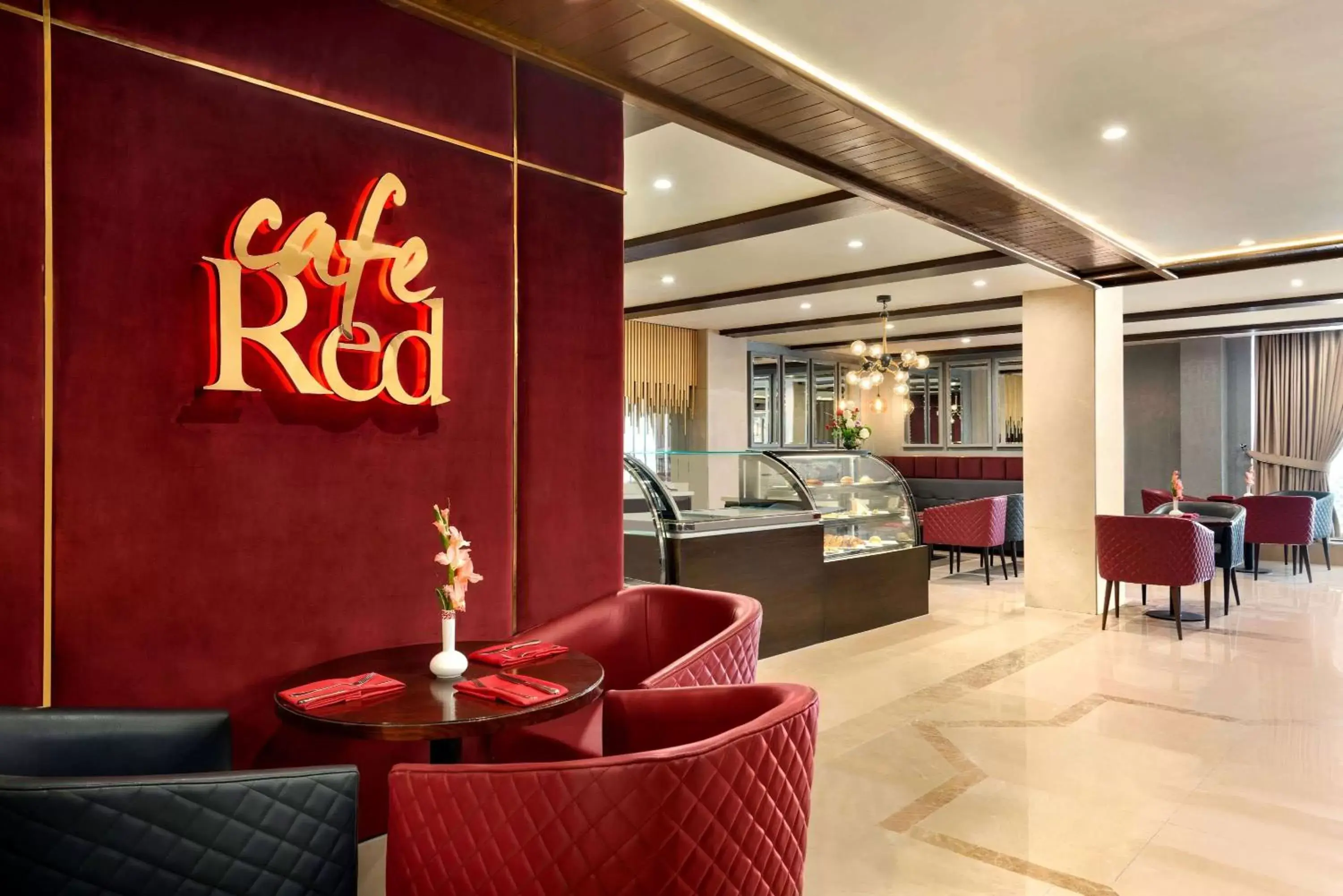 Restaurant/places to eat, Lobby/Reception in Ramada by Wyndham Lahore Gulberg II